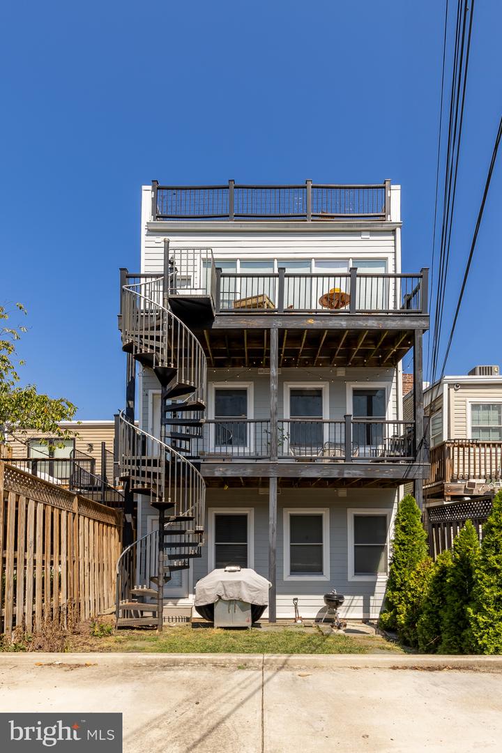 1230 FAIRMONT ST NW #2, WASHINGTON, District Of Columbia 20009, 3 Bedrooms Bedrooms, ,2 BathroomsBathrooms,Residential,For sale,1230 FAIRMONT ST NW #2,DCDC2246622 MLS # DCDC2246622 1230 FAIRMONT ST NW #2, WASHINGTON, District Of Columbia 20009, 3 Bedrooms Bedrooms, ,2 BathroomsBathrooms,Residential,For sale,1230 FAIRMONT ST NW #2,DCDC2246622 MLS # DCDC2246622