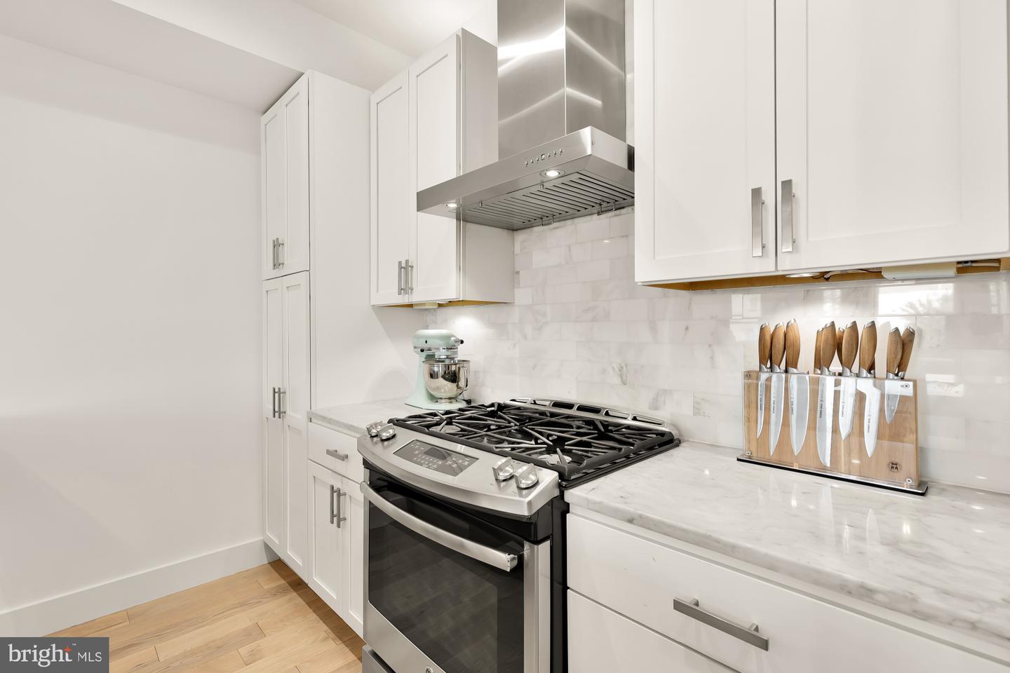 1230 FAIRMONT ST NW #2, WASHINGTON, District Of Columbia 20009, 3 Bedrooms Bedrooms, ,2 BathroomsBathrooms,Residential,For sale,1230 FAIRMONT ST NW #2,DCDC2246622 MLS # DCDC2246622 1230 FAIRMONT ST NW #2, WASHINGTON, District Of Columbia 20009, 3 Bedrooms Bedrooms, ,2 BathroomsBathrooms,Residential,For sale,1230 FAIRMONT ST NW #2,DCDC2246622 MLS # DCDC2246622