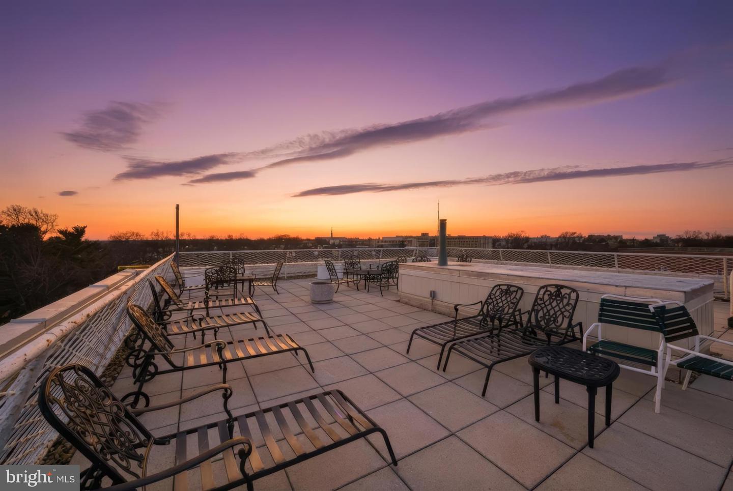 4301 MASSACHUSETTS AVE NW #8002, WASHINGTON, District Of Columbia 20016, 2 Bedrooms Bedrooms, 4 Rooms Rooms,2 BathroomsBathrooms,Residential,For sale,4301 MASSACHUSETTS AVE NW #8002,DCDC2246822 MLS # DCDC2246822