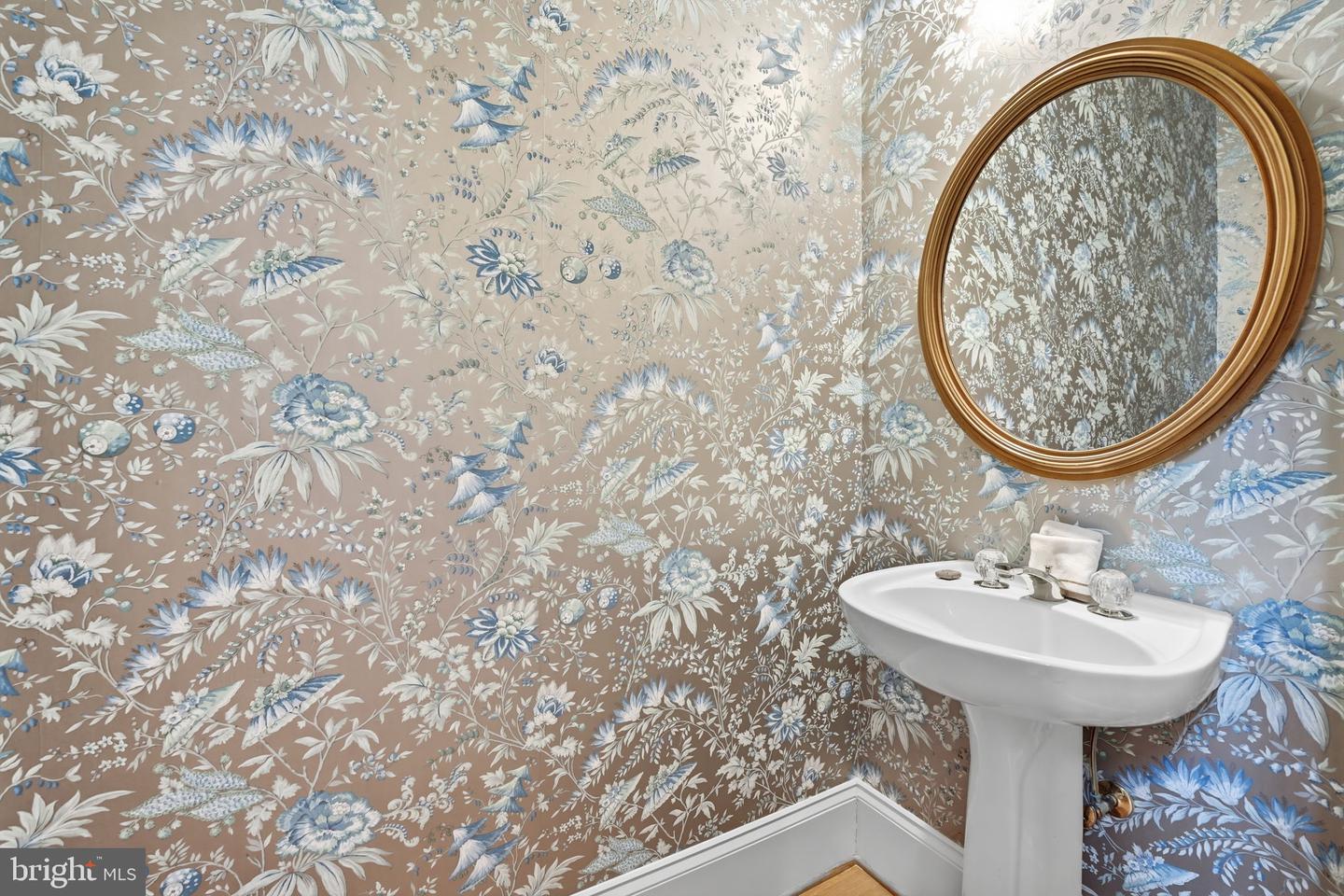 9874 PALACE GREEN WAY, VIENNA, Virginia 22181, 5 Bedrooms Bedrooms, ,5 BathroomsBathrooms,Residential,For sale,9874 PALACE GREEN WAY,VAFX2291736 MLS # VAFX2291736 9874 PALACE GREEN WAY, VIENNA, Virginia 22181, 5 Bedrooms Bedrooms, ,5 BathroomsBathrooms,Residential,For sale,9874 PALACE GREEN WAY,VAFX2291736 MLS # VAFX2291736