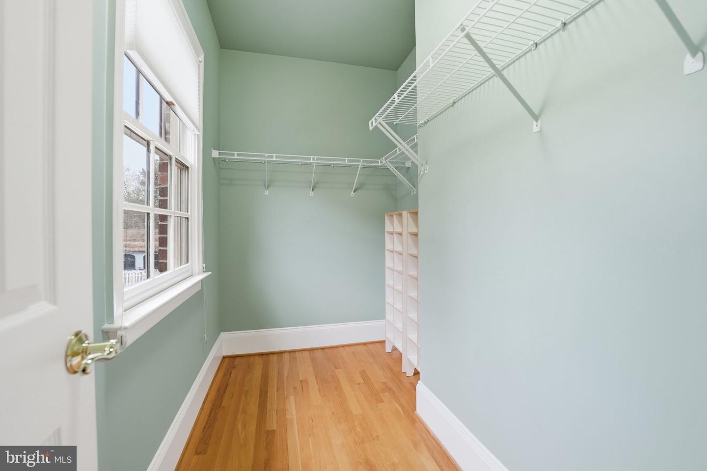 9874 PALACE GREEN WAY, VIENNA, Virginia 22181, 5 Bedrooms Bedrooms, ,5 BathroomsBathrooms,Residential,For sale,9874 PALACE GREEN WAY,VAFX2291736 MLS # VAFX2291736 9874 PALACE GREEN WAY, VIENNA, Virginia 22181, 5 Bedrooms Bedrooms, ,5 BathroomsBathrooms,Residential,For sale,9874 PALACE GREEN WAY,VAFX2291736 MLS # VAFX2291736