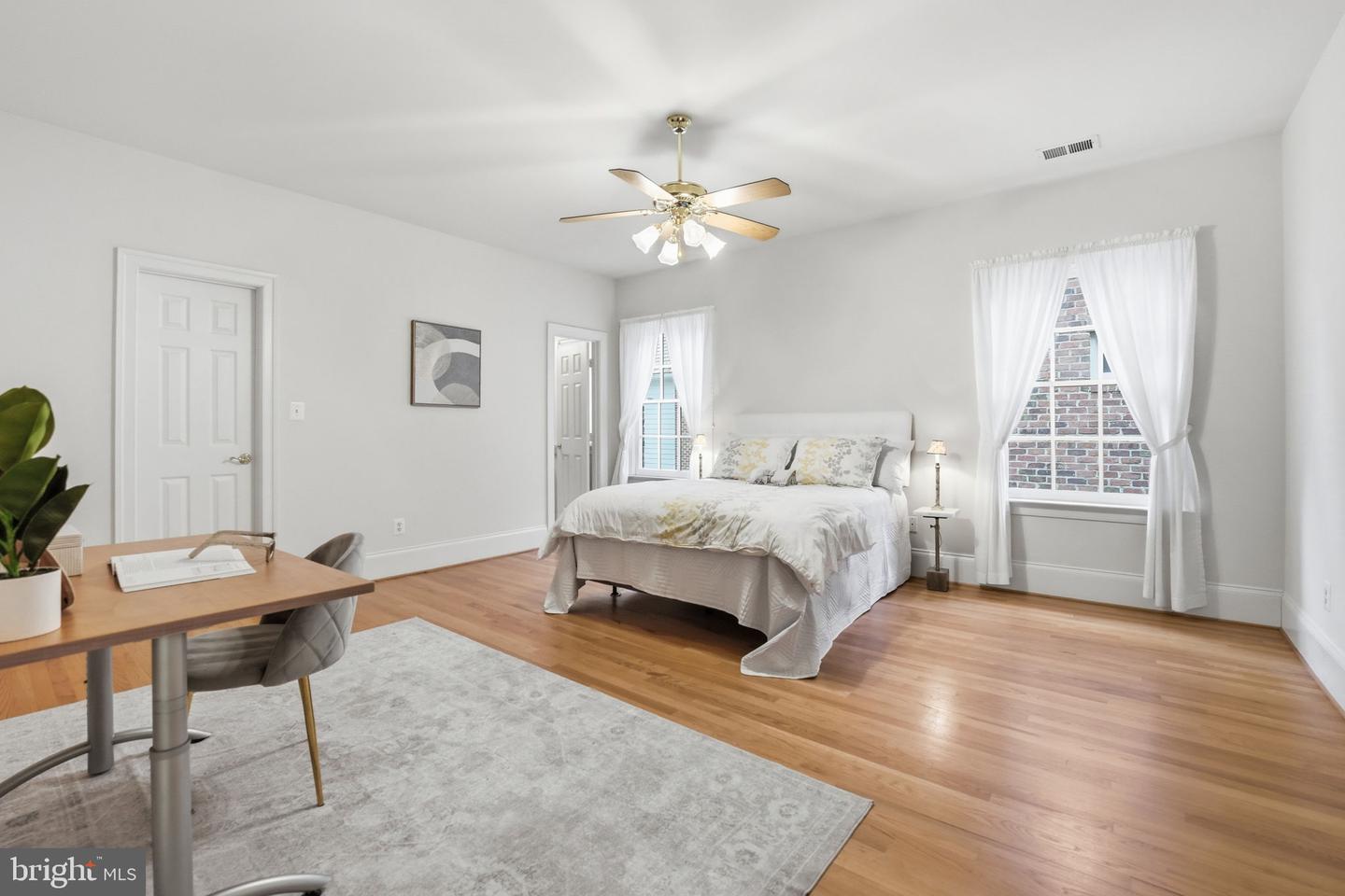 9874 PALACE GREEN WAY, VIENNA, Virginia 22181, 5 Bedrooms Bedrooms, ,5 BathroomsBathrooms,Residential,For sale,9874 PALACE GREEN WAY,VAFX2291736 MLS # VAFX2291736 9874 PALACE GREEN WAY, VIENNA, Virginia 22181, 5 Bedrooms Bedrooms, ,5 BathroomsBathrooms,Residential,For sale,9874 PALACE GREEN WAY,VAFX2291736 MLS # VAFX2291736