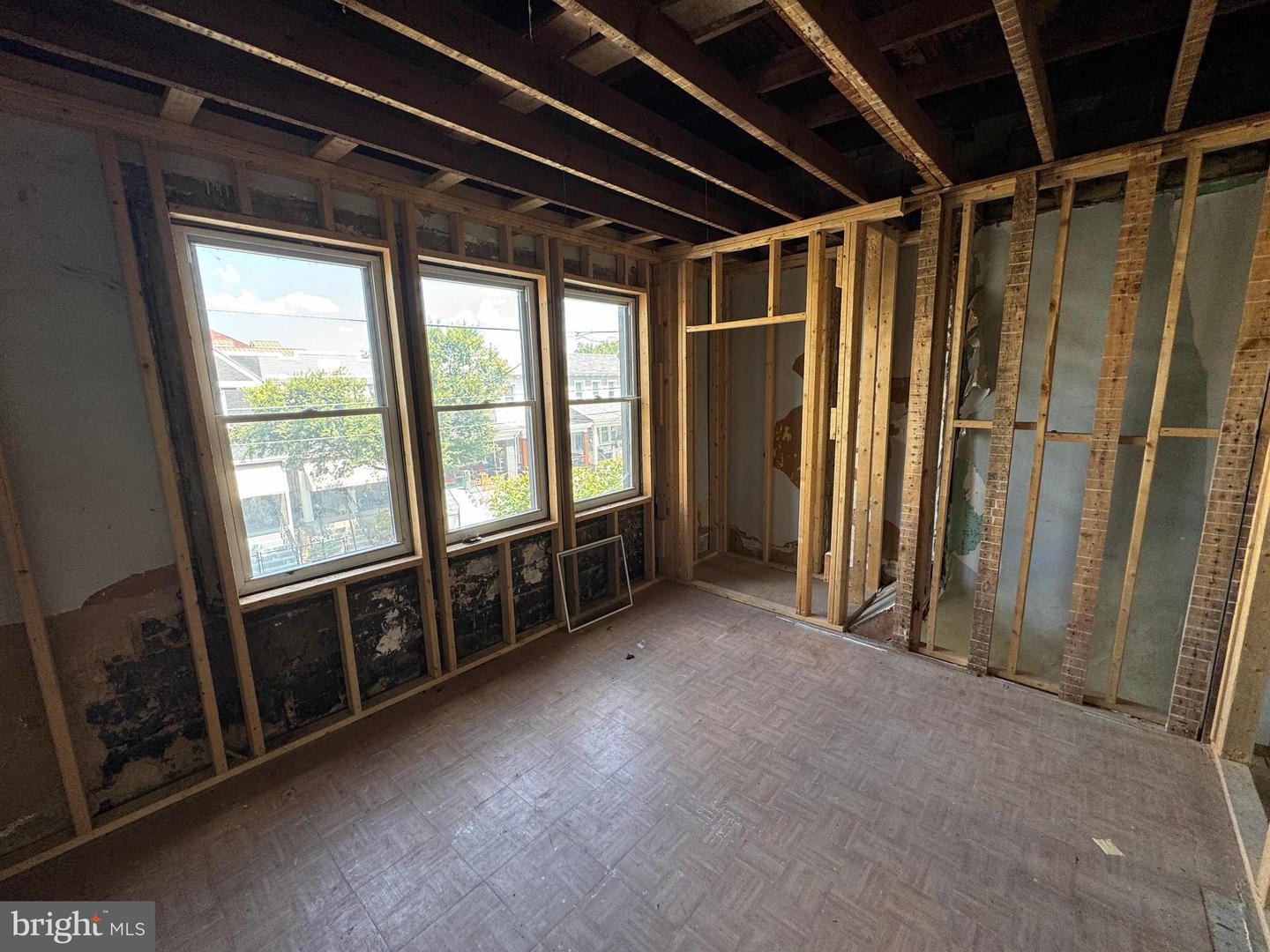 1467 RIDGE PL SE, WASHINGTON, District Of Columbia 20020, 3 Bedrooms Bedrooms, ,3 BathroomsBathrooms,Residential,For sale,1467 RIDGE PL SE,DCDC2155630 MLS # DCDC2155630