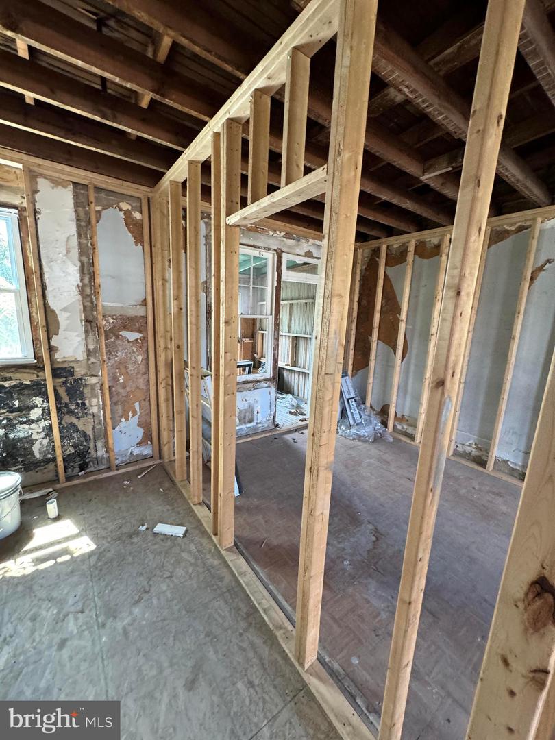 1467 RIDGE PL SE, WASHINGTON, District Of Columbia 20020, 3 Bedrooms Bedrooms, ,3 BathroomsBathrooms,Residential,For sale,1467 RIDGE PL SE,DCDC2155630 MLS # DCDC2155630