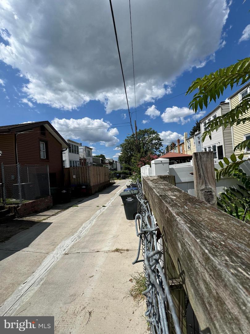 1467 RIDGE PL SE, WASHINGTON, District Of Columbia 20020, 3 Bedrooms Bedrooms, ,3 BathroomsBathrooms,Residential,For sale,1467 RIDGE PL SE,DCDC2155630 MLS # DCDC2155630