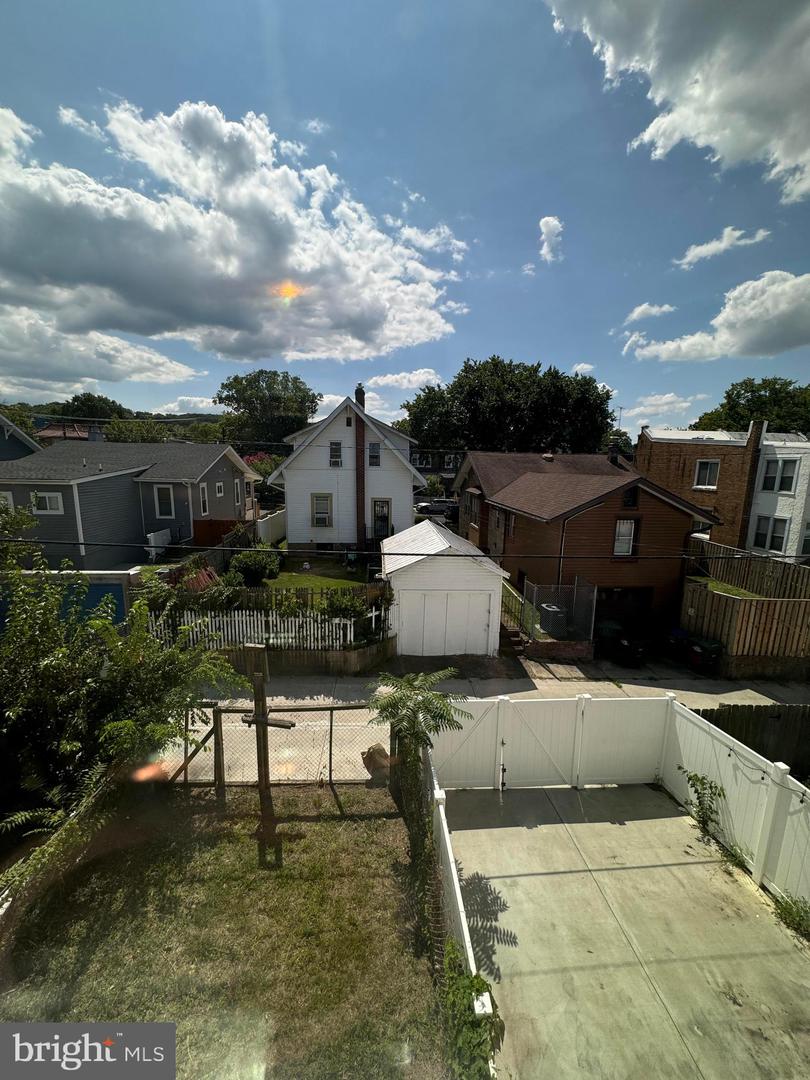 1467 RIDGE PL SE, WASHINGTON, District Of Columbia 20020, 3 Bedrooms Bedrooms, ,3 BathroomsBathrooms,Residential,For sale,1467 RIDGE PL SE,DCDC2155630 MLS # DCDC2155630