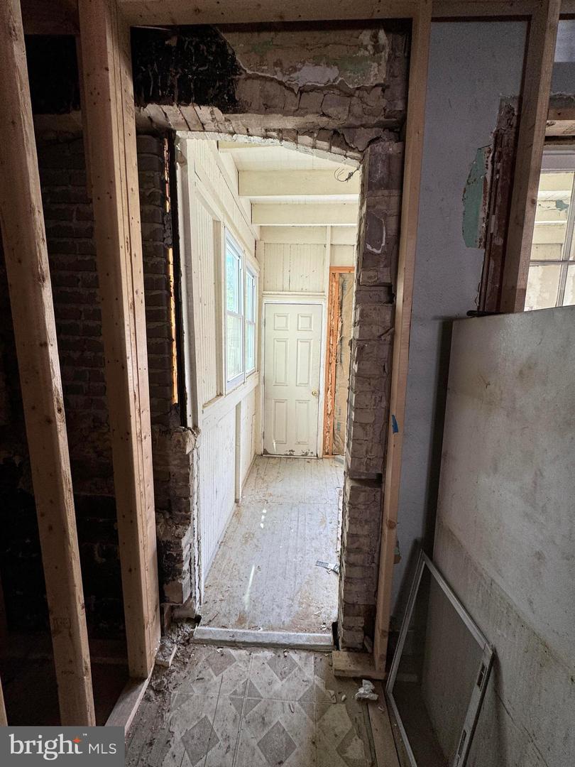 1467 RIDGE PL SE, WASHINGTON, District Of Columbia 20020, 3 Bedrooms Bedrooms, ,3 BathroomsBathrooms,Residential,For sale,1467 RIDGE PL SE,DCDC2155630 MLS # DCDC2155630