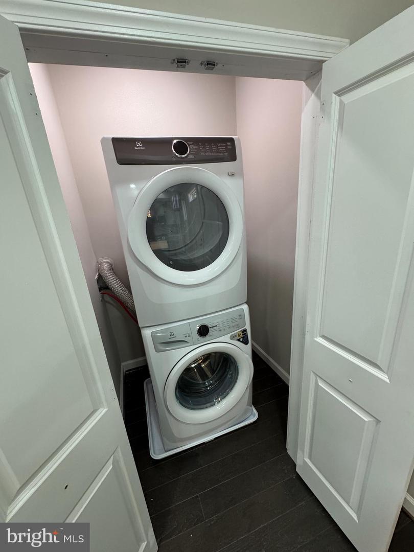 1358 VALLEY PL SE, WASHINGTON, District Of Columbia 20020, 3 Bedrooms Bedrooms, ,2 BathroomsBathrooms,Residential,For sale,1358 VALLEY PL SE,DCDC2202580 MLS # DCDC2202580 1358 VALLEY PL SE, WASHINGTON, District Of Columbia 20020, 3 Bedrooms Bedrooms, ,2 BathroomsBathrooms,Residential,For sale,1358 VALLEY PL SE,DCDC2202580 MLS # DCDC2202580