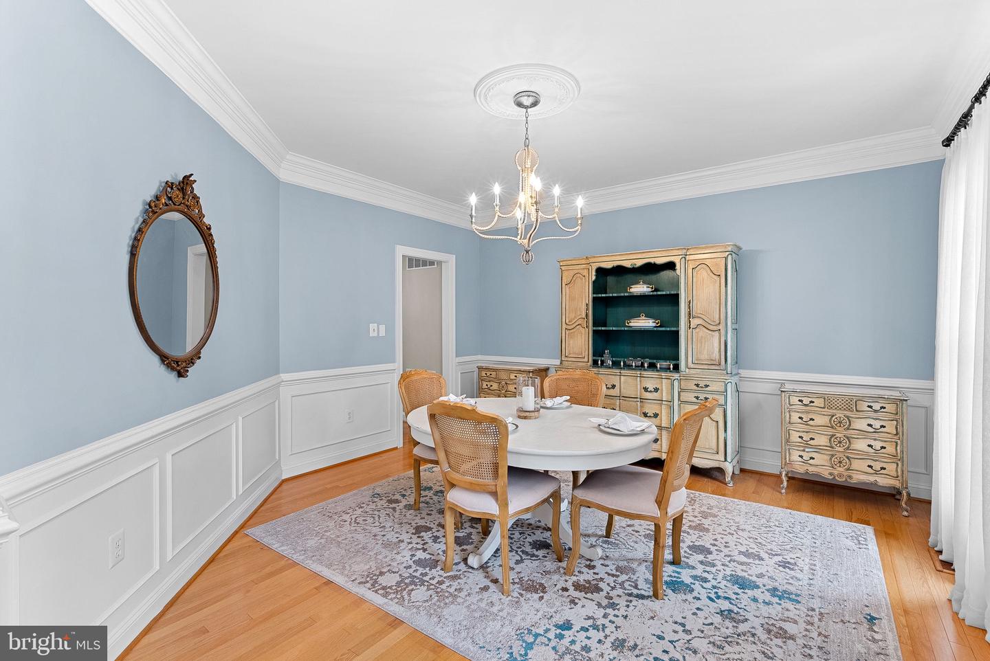 43312 CRYSTAL LAKE ST, LEESBURG, Virginia 20176, 5 Bedrooms Bedrooms, ,4 BathroomsBathrooms,Residential,For sale,43312 CRYSTAL LAKE ST,VALO2112340 MLS # VALO2112340