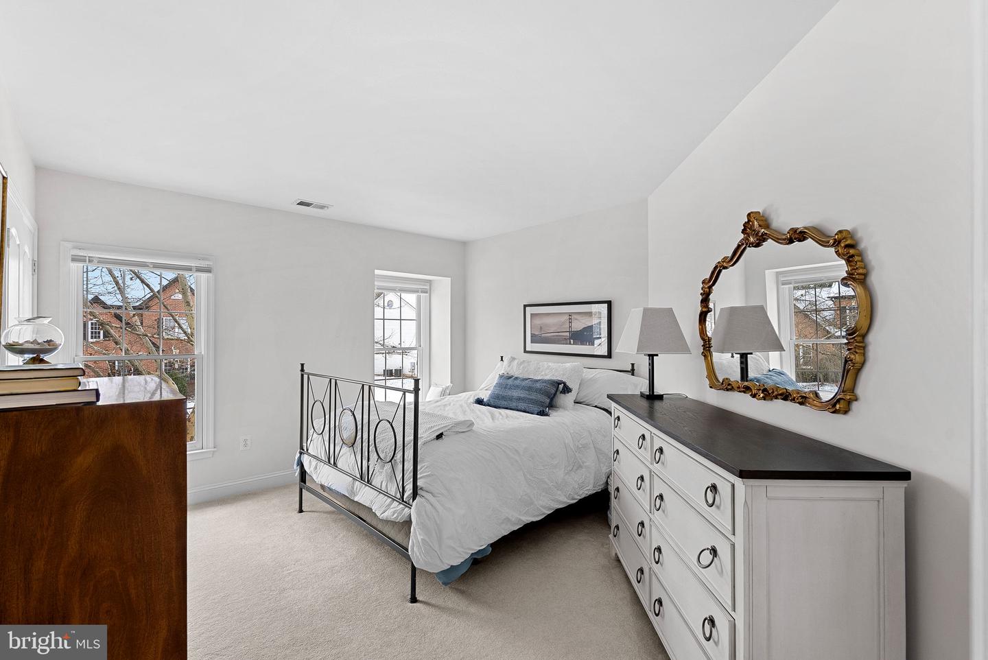 43312 CRYSTAL LAKE ST, LEESBURG, Virginia 20176, 5 Bedrooms Bedrooms, ,4 BathroomsBathrooms,Residential,For sale,43312 CRYSTAL LAKE ST,VALO2112340 MLS # VALO2112340