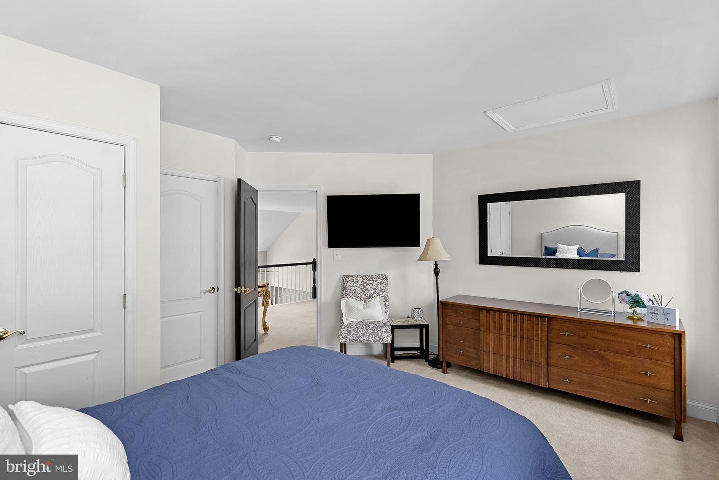 43312 CRYSTAL LAKE ST, LEESBURG, Virginia 20176, 5 Bedrooms Bedrooms, ,4 BathroomsBathrooms,Residential,For sale,43312 CRYSTAL LAKE ST,VALO2112340 MLS # VALO2112340