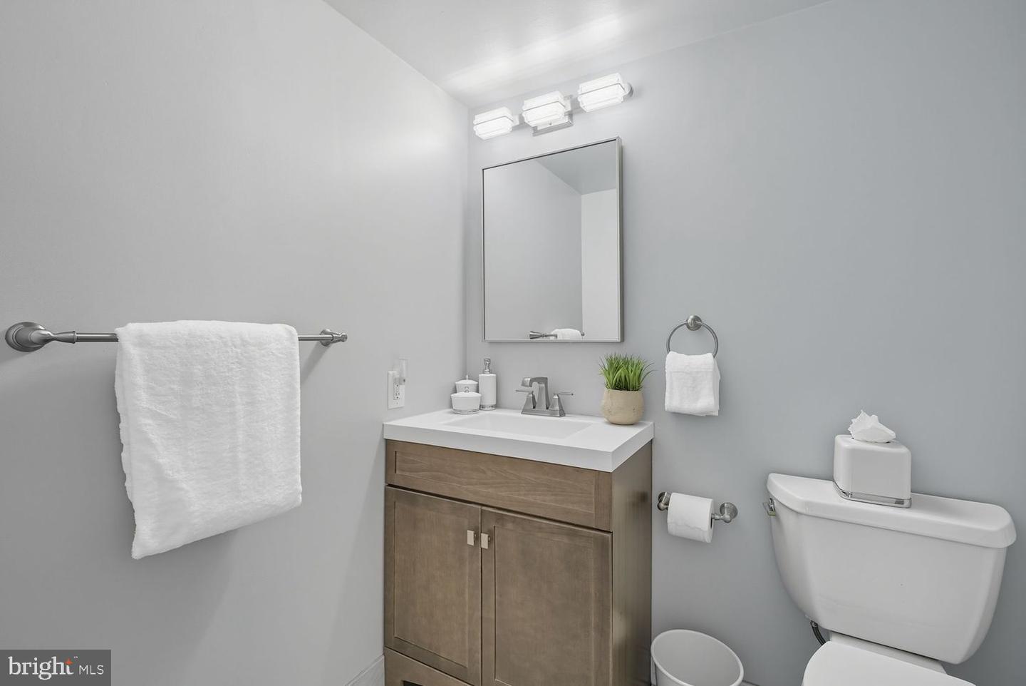 3001 VEAZEY TER NW #726, WASHINGTON, District Of Columbia 20008, 2 Bedrooms Bedrooms, ,2 BathroomsBathrooms,Residential,For sale,3001 VEAZEY TER NW #726,DCDC2242308 MLS # DCDC2242308 3001 VEAZEY TER NW #726, WASHINGTON, District Of Columbia 20008, 2 Bedrooms Bedrooms, ,2 BathroomsBathrooms,Residential,For sale,3001 VEAZEY TER NW #726,DCDC2242308 MLS # DCDC2242308