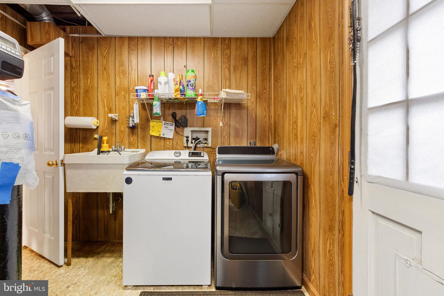 54 RICHARDS FERRY RD, FREDERICKSBURG, Virginia 22406, 4 Bedrooms Bedrooms, ,3 BathroomsBathrooms,Residential,For sale,54 RICHARDS FERRY RD,VAST2045520 MLS # VAST2045520