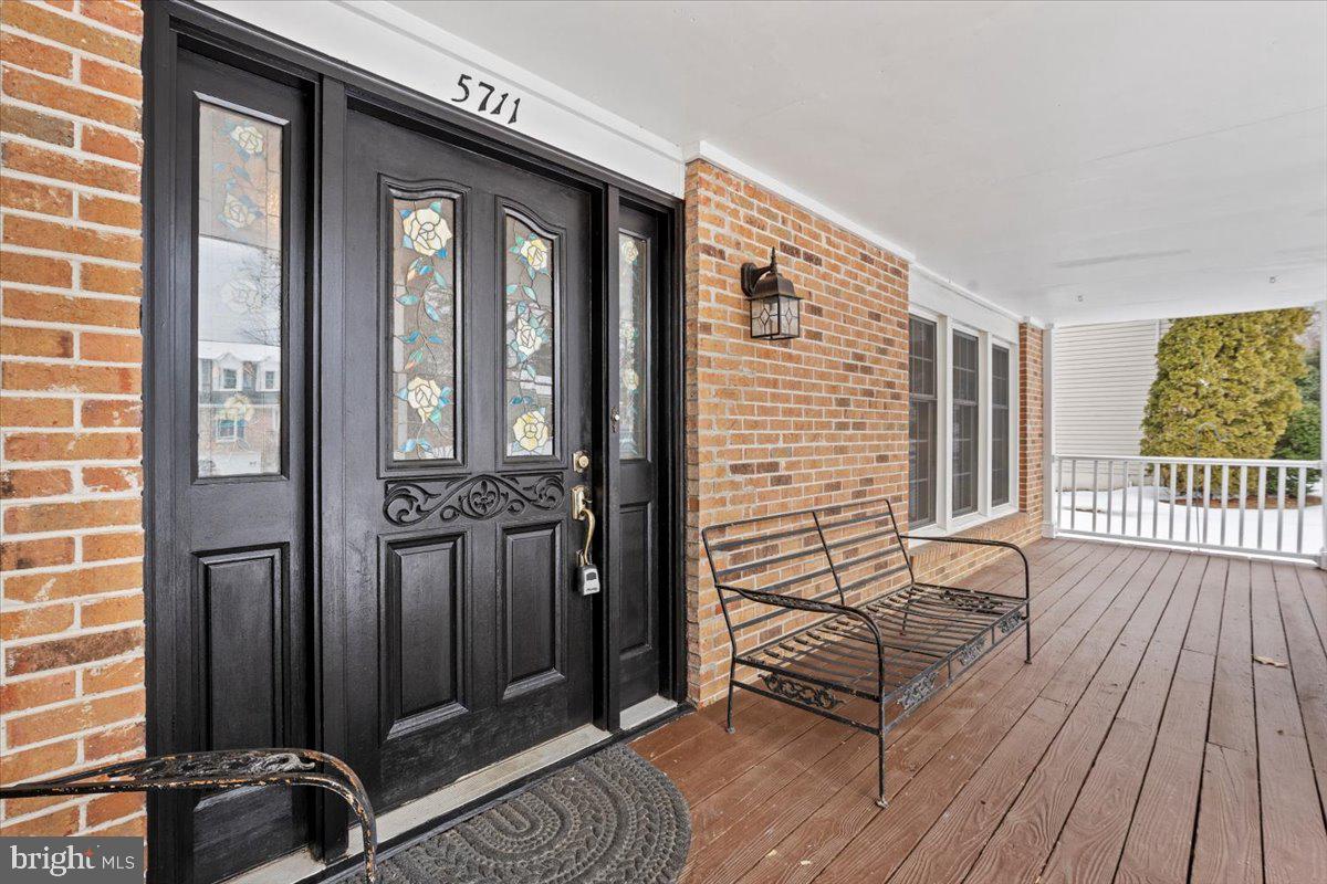 5711 HEMING AVE, SPRINGFIELD, Virginia 22151, 4 Bedrooms Bedrooms, ,3 BathroomsBathrooms,Residential,For sale,5711 HEMING AVE,VAFX2288470 MLS # VAFX2288470 5711 HEMING AVE, SPRINGFIELD, Virginia 22151, 4 Bedrooms Bedrooms, ,3 BathroomsBathrooms,Residential,For sale,5711 HEMING AVE,VAFX2288470 MLS # VAFX2288470