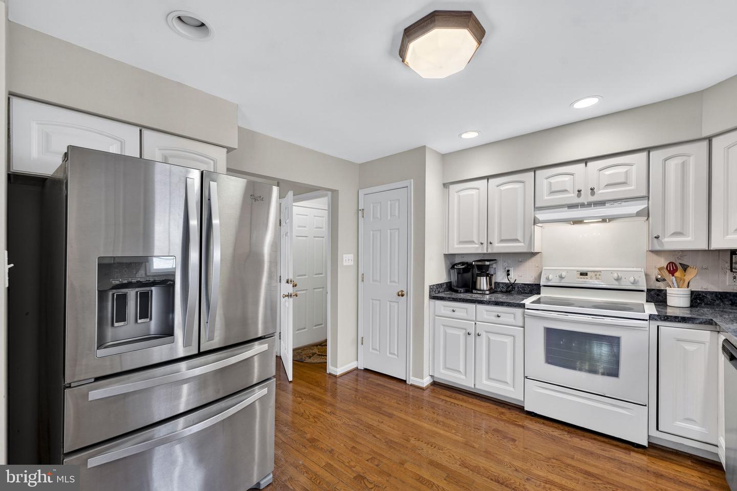 11530 JOHN MARSHALL HWY, MARKHAM, Virginia 22643, 3 Bedrooms Bedrooms, 10 Rooms Rooms,3 BathroomsBathrooms,Residential,For sale,11530 JOHN MARSHALL HWY,VAFQ2020498 MLS # VAFQ2020498