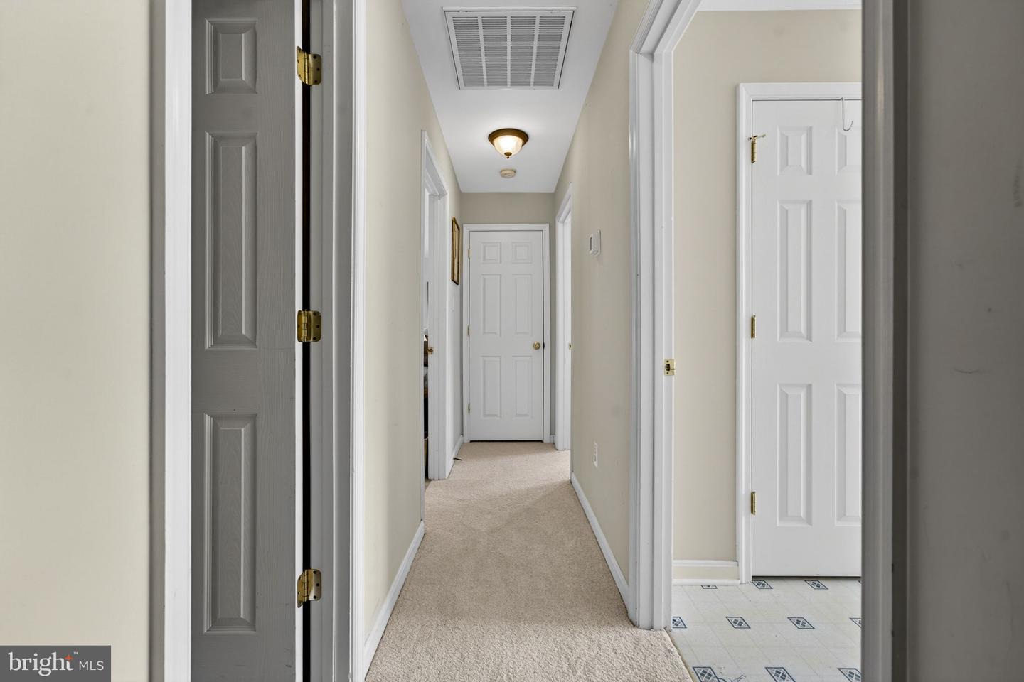 11530 JOHN MARSHALL HWY, MARKHAM, Virginia 22643, 3 Bedrooms Bedrooms, 10 Rooms Rooms,3 BathroomsBathrooms,Residential,For sale,11530 JOHN MARSHALL HWY,VAFQ2020498 MLS # VAFQ2020498