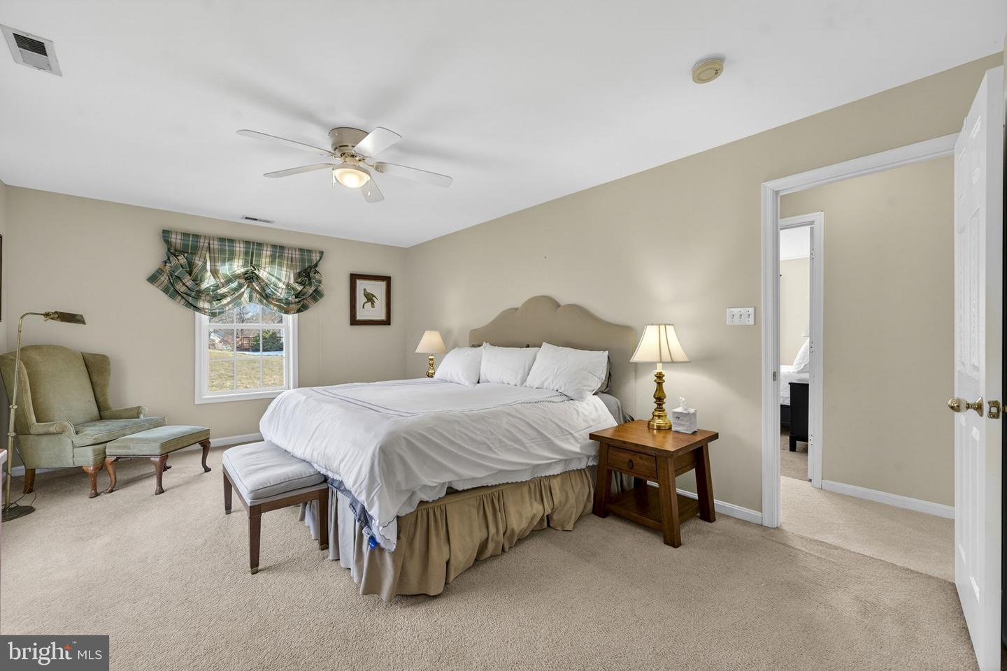 11530 JOHN MARSHALL HWY, MARKHAM, Virginia 22643, 3 Bedrooms Bedrooms, 10 Rooms Rooms,3 BathroomsBathrooms,Residential,For sale,11530 JOHN MARSHALL HWY,VAFQ2020498 MLS # VAFQ2020498