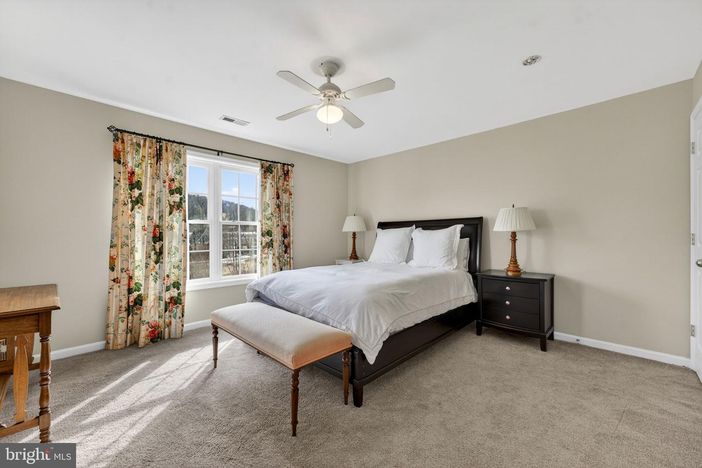 11530 JOHN MARSHALL HWY, MARKHAM, Virginia 22643, 3 Bedrooms Bedrooms, 10 Rooms Rooms,3 BathroomsBathrooms,Residential,For sale,11530 JOHN MARSHALL HWY,VAFQ2020498 MLS # VAFQ2020498