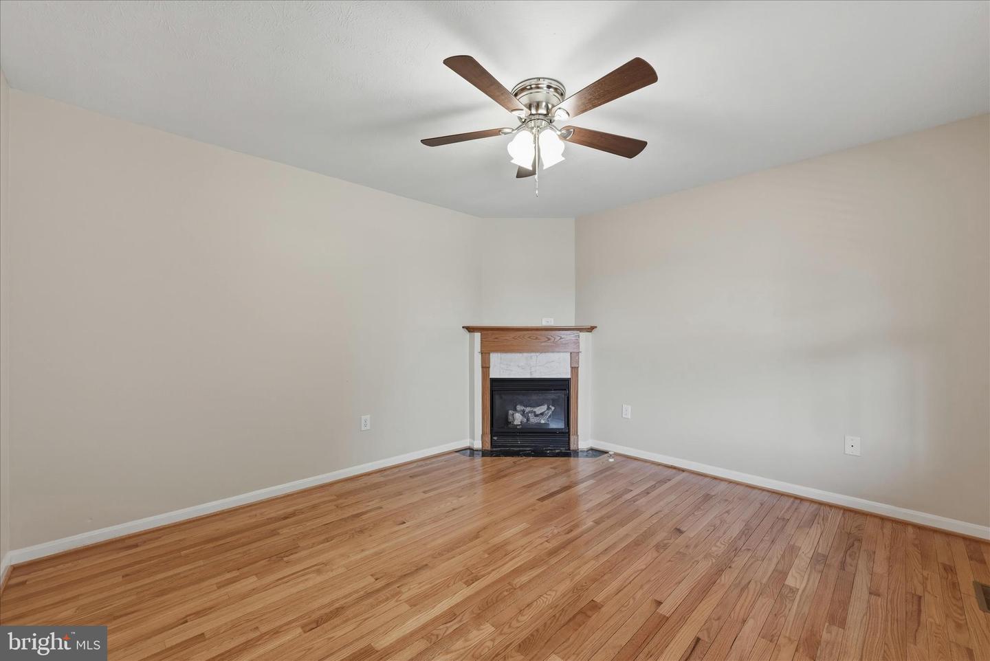 620 CRYSTAL CT, WINCHESTER, Virginia 22601, ,Residential,For sale,620 CRYSTAL CT,VAWI2010000 MLS # VAWI2010000