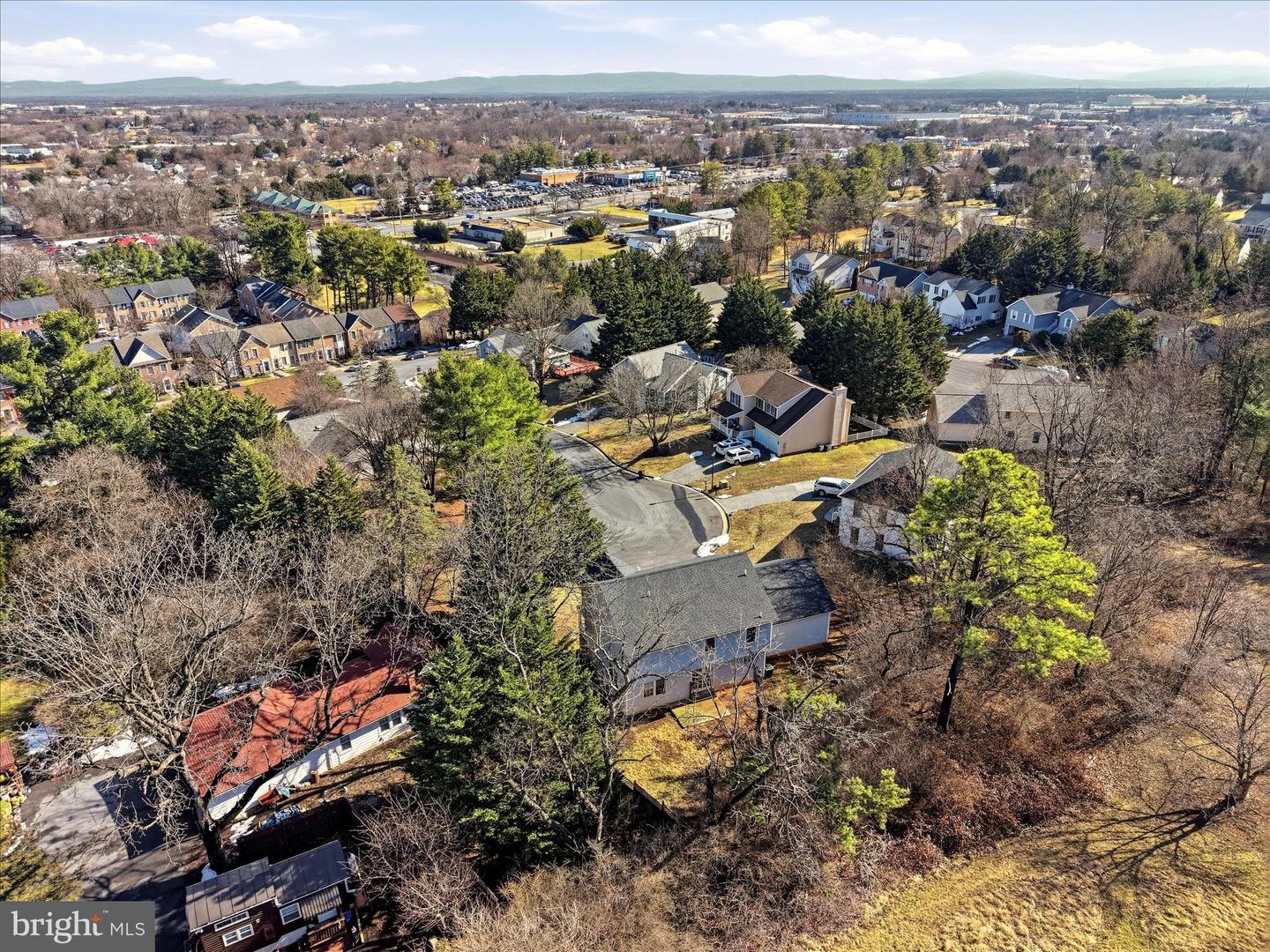 620 CRYSTAL CT, WINCHESTER, Virginia 22601, ,Residential,For sale,620 CRYSTAL CT,VAWI2010000 MLS # VAWI2010000