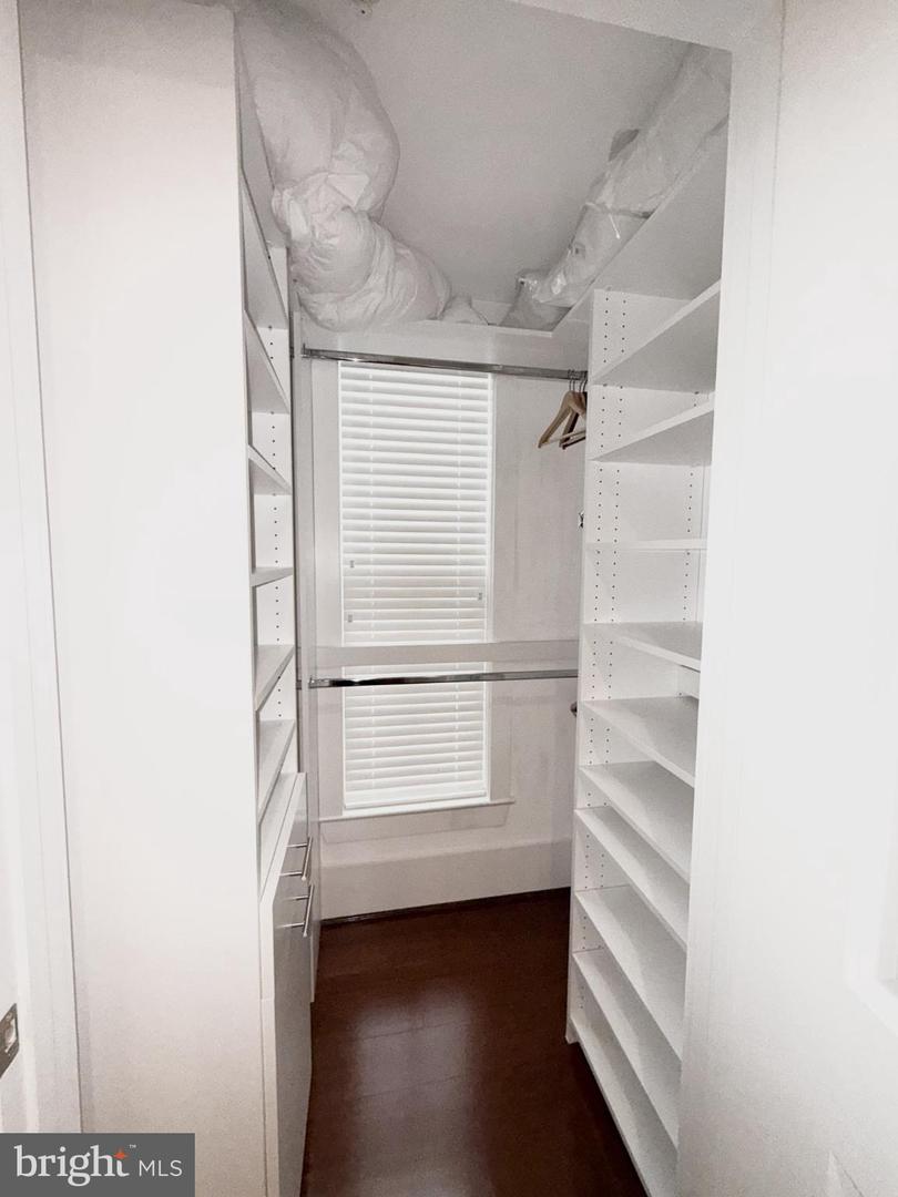 910 POWHATAN ST #304S, ALEXANDRIA, Virginia 22314, 2 Bedrooms Bedrooms, 4 Rooms Rooms,2 BathroomsBathrooms,Residential,For sale,910 POWHATAN ST #304S,VAAX2054280 MLS # VAAX2054280 910 POWHATAN ST #304S, ALEXANDRIA, Virginia 22314, 2 Bedrooms Bedrooms, 4 Rooms Rooms,2 BathroomsBathrooms,Residential,For sale,910 POWHATAN ST #304S,VAAX2054280 MLS # VAAX2054280