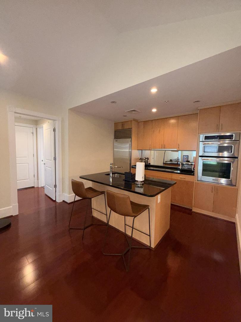 910 POWHATAN ST #304S, ALEXANDRIA, Virginia 22314, 2 Bedrooms Bedrooms, 4 Rooms Rooms,2 BathroomsBathrooms,Residential,For sale,910 POWHATAN ST #304S,VAAX2054280 MLS # VAAX2054280 910 POWHATAN ST #304S, ALEXANDRIA, Virginia 22314, 2 Bedrooms Bedrooms, 4 Rooms Rooms,2 BathroomsBathrooms,Residential,For sale,910 POWHATAN ST #304S,VAAX2054280 MLS # VAAX2054280