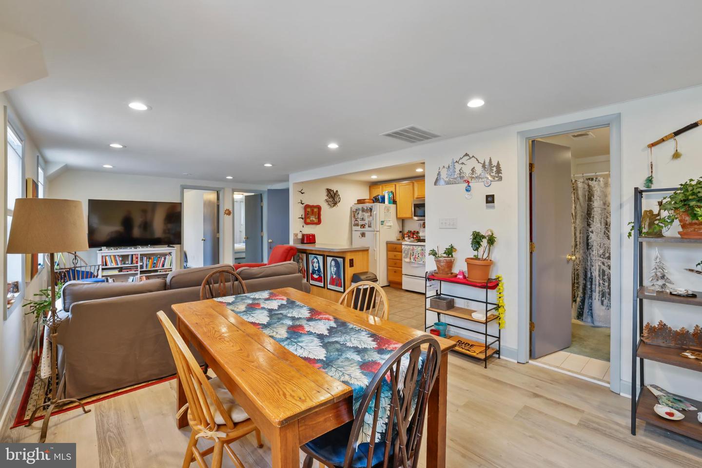 1364 E SE, WASHINGTON, District Of Columbia 20003, ,Land,For sale,1364 E SE,DCDC2246704 MLS # DCDC2246704