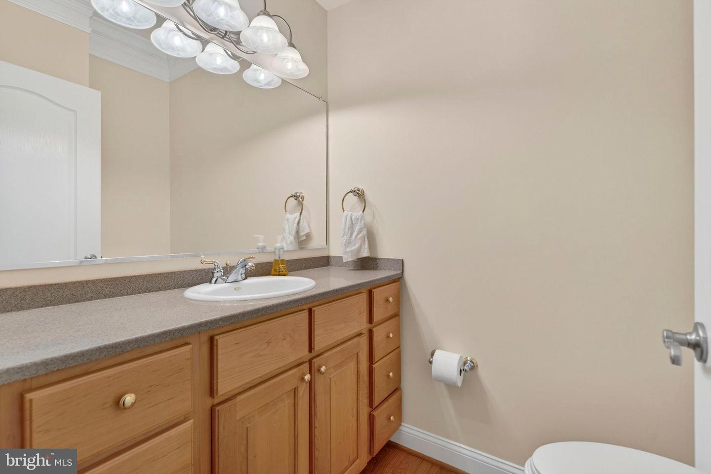 8342 LUNSFORD RD, WARRENTON, Virginia 20187, 3 Bedrooms Bedrooms, 17 Rooms Rooms,4 BathroomsBathrooms,Residential,For sale,8342 LUNSFORD RD,VAFQ2020640 MLS # VAFQ2020640