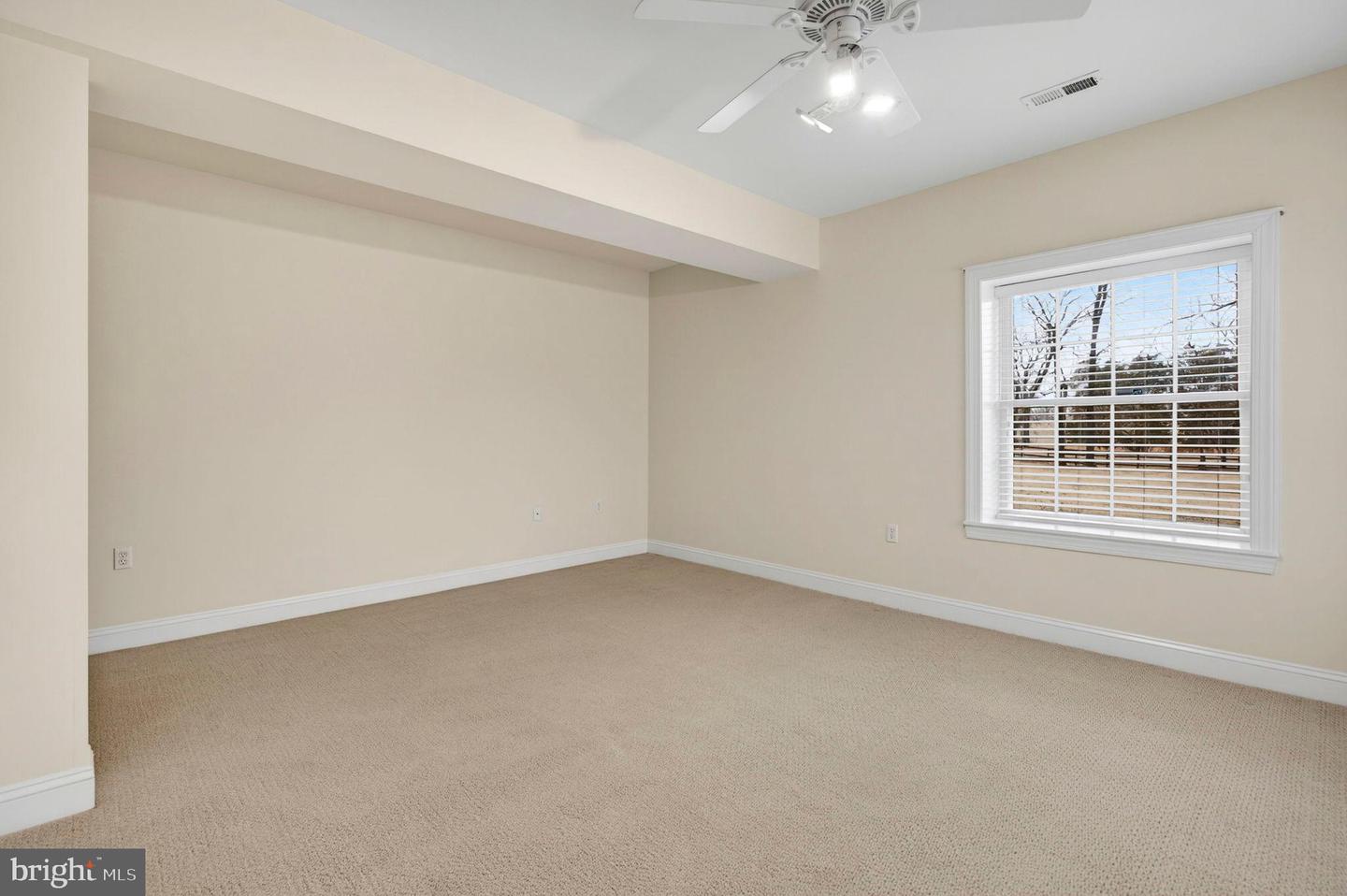 8342 LUNSFORD RD, WARRENTON, Virginia 20187, 3 Bedrooms Bedrooms, 17 Rooms Rooms,4 BathroomsBathrooms,Residential,For sale,8342 LUNSFORD RD,VAFQ2020640 MLS # VAFQ2020640