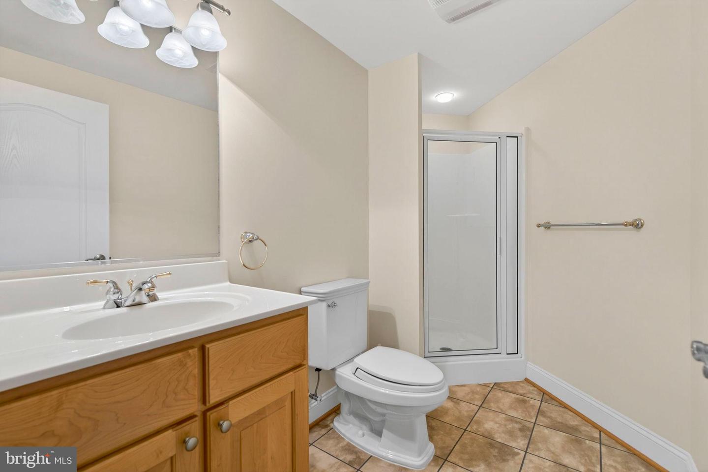 8342 LUNSFORD RD, WARRENTON, Virginia 20187, 3 Bedrooms Bedrooms, 17 Rooms Rooms,4 BathroomsBathrooms,Residential,For sale,8342 LUNSFORD RD,VAFQ2020640 MLS # VAFQ2020640