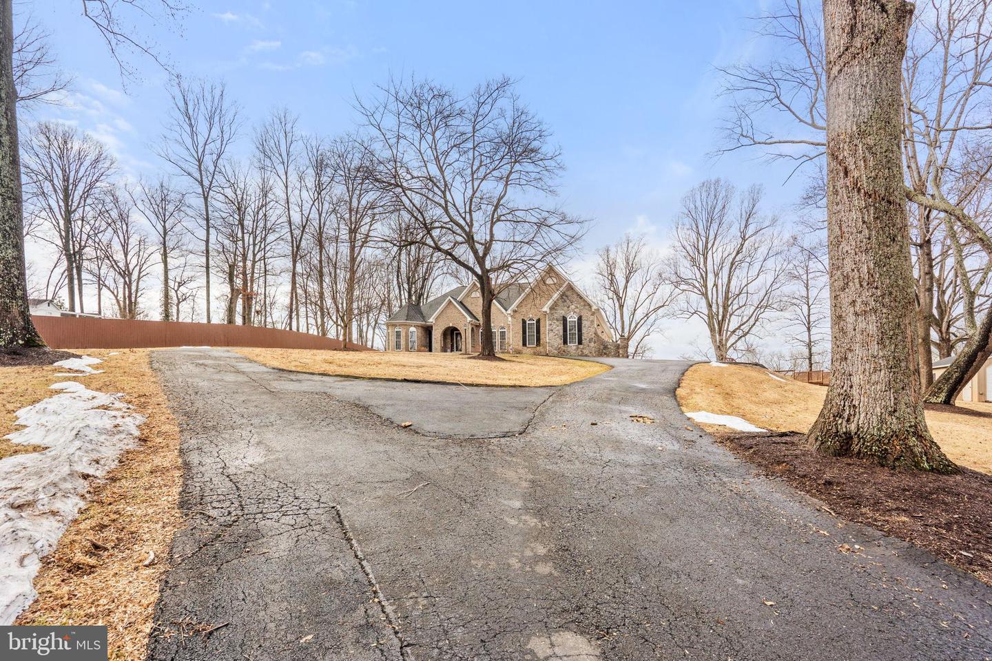 8342 LUNSFORD RD, WARRENTON, Virginia 20187, 3 Bedrooms Bedrooms, 17 Rooms Rooms,4 BathroomsBathrooms,Residential,For sale,8342 LUNSFORD RD,VAFQ2020640 MLS # VAFQ2020640