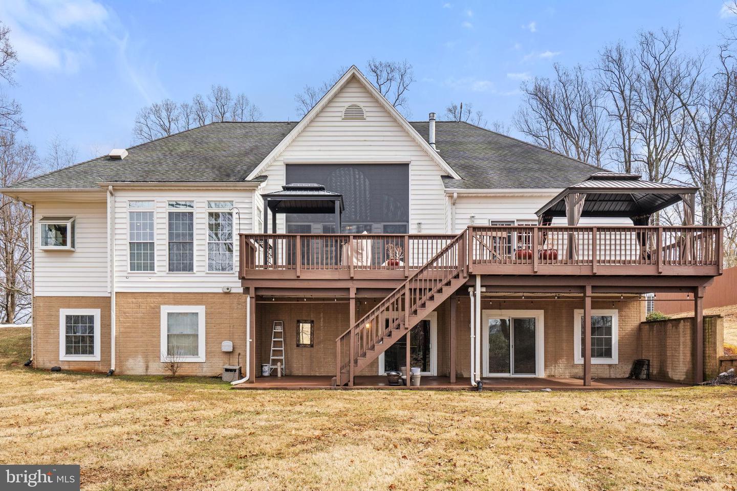 8342 LUNSFORD RD, WARRENTON, Virginia 20187, 3 Bedrooms Bedrooms, 17 Rooms Rooms,4 BathroomsBathrooms,Residential,For sale,8342 LUNSFORD RD,VAFQ2020640 MLS # VAFQ2020640