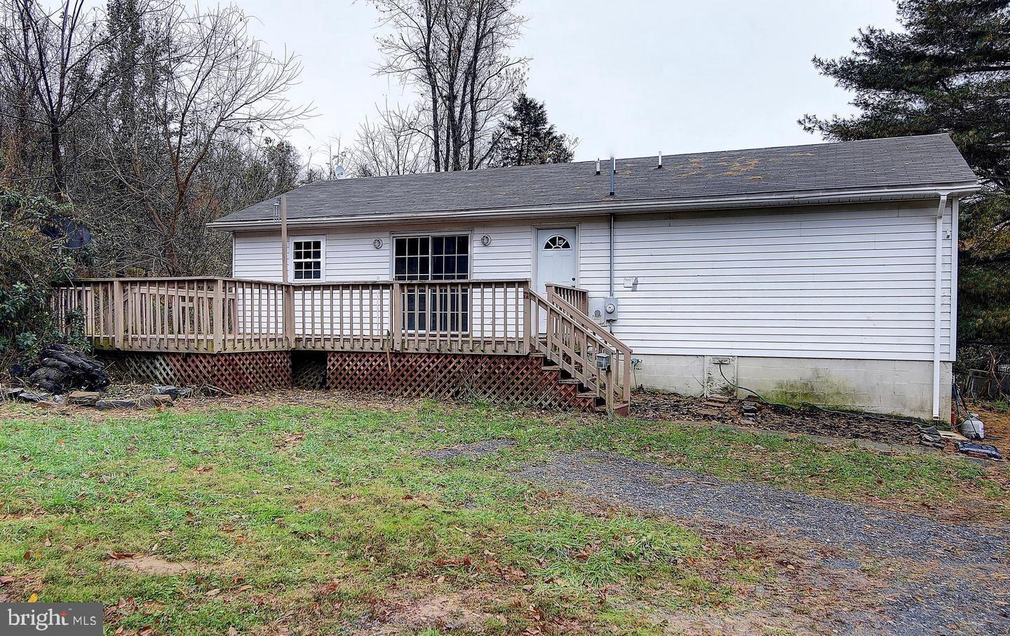 13096 FURNACE MOUNTAIN RD, LOVETTSVILLE, Virginia 20180, 3 Bedrooms Bedrooms, ,1 BathroomBathrooms,Residential,For sale,13096 FURNACE MOUNTAIN RD,VALO2116322 MLS # VALO2116322