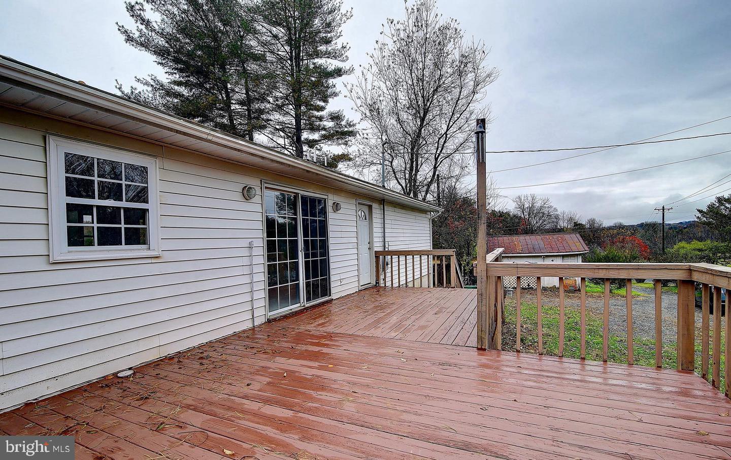 13096 FURNACE MOUNTAIN RD, LOVETTSVILLE, Virginia 20180, 3 Bedrooms Bedrooms, ,1 BathroomBathrooms,Residential,For sale,13096 FURNACE MOUNTAIN RD,VALO2116322 MLS # VALO2116322