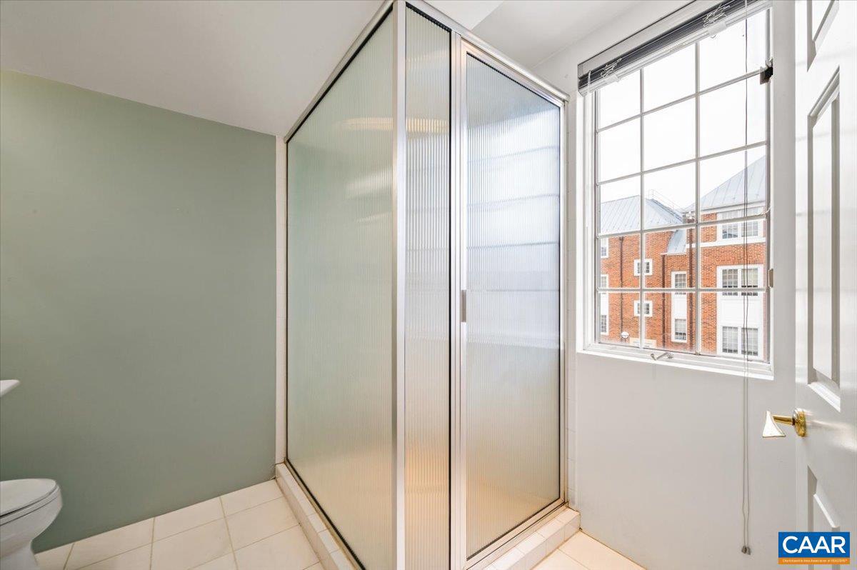 255 E JEFFERSON ST, CHARLOTTESVILLE, Virginia 22902, 3 Bedrooms Bedrooms, ,2 BathroomsBathrooms,Residential,For sale,255 E JEFFERSON ST,673469 MLS # 673469 255 E JEFFERSON ST, CHARLOTTESVILLE, Virginia 22902, 3 Bedrooms Bedrooms, ,2 BathroomsBathrooms,Residential,For sale,255 E JEFFERSON ST,673469 MLS # 673469