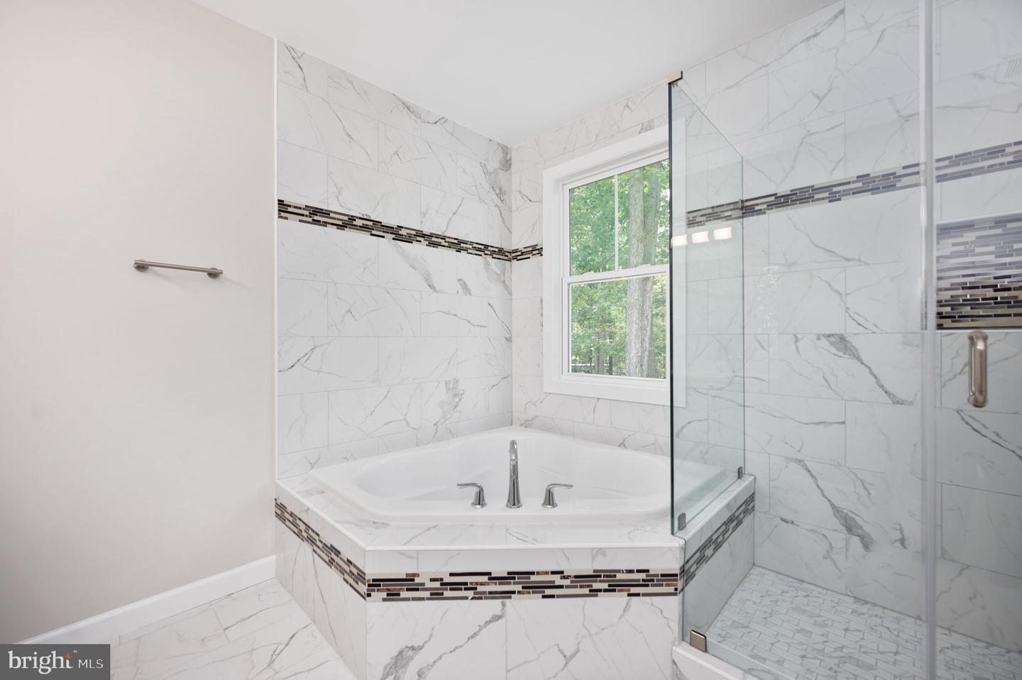 107 GOLD VALLEY RD, LOCUST GROVE, Virginia 22508, 3 Bedrooms Bedrooms, ,2 BathroomsBathrooms,Residential,For sale,107 GOLD VALLEY RD,VAOR2013360 MLS # VAOR2013360