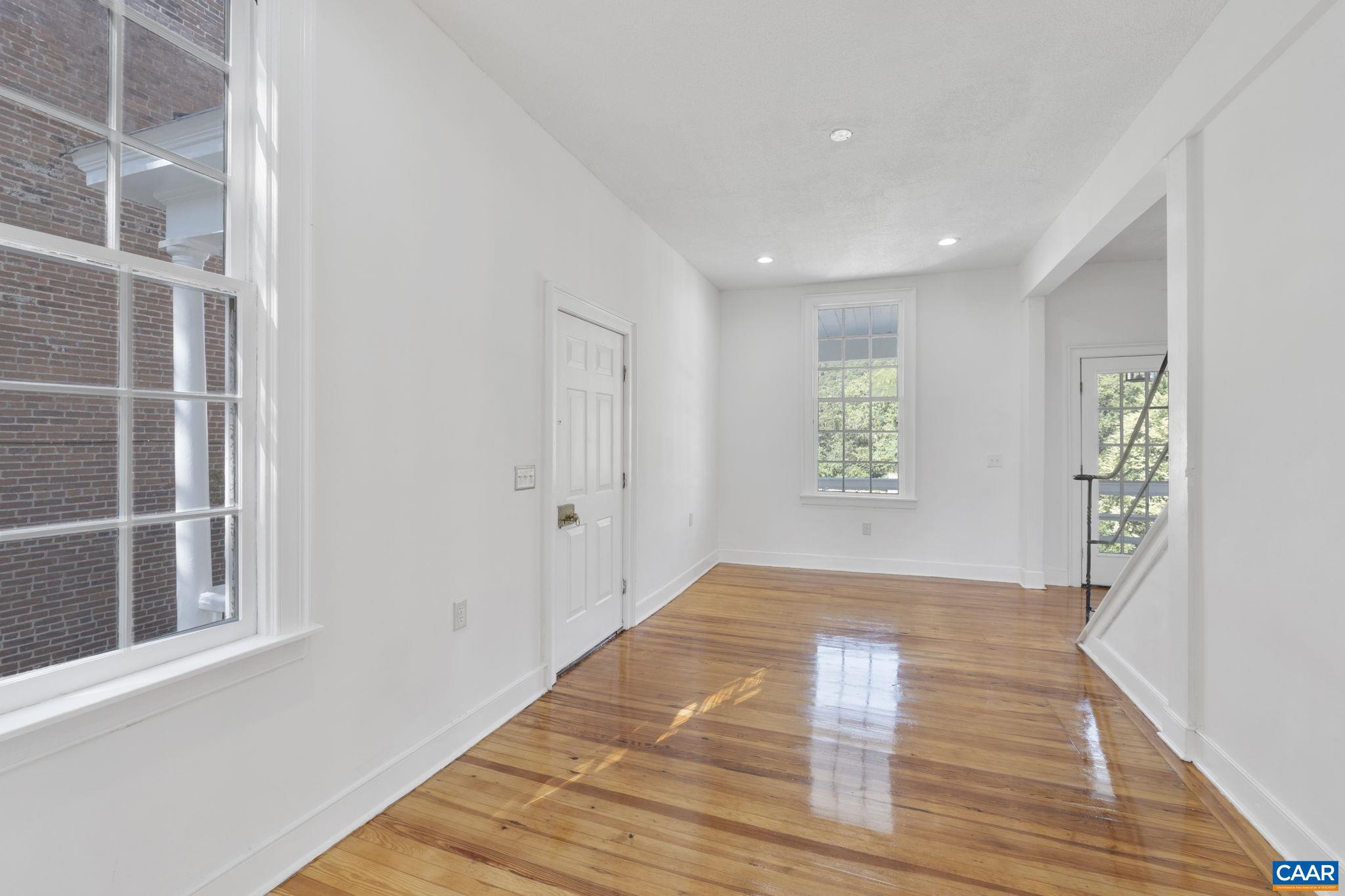 622 FRONT ST, LOVINGSTON, Virginia 22949, 3 Bedrooms Bedrooms, ,2 BathroomsBathrooms,Residential,622 FRONT ST,668677 MLS # 668677