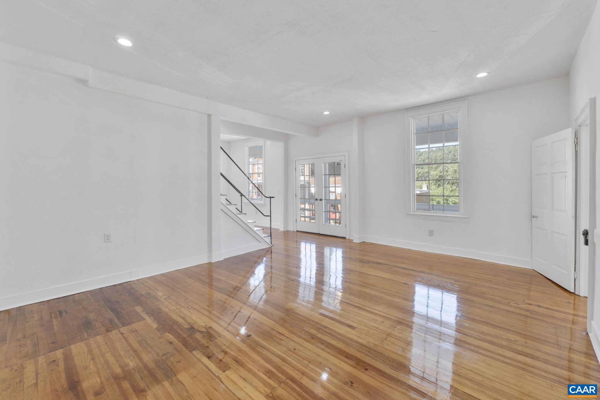 622 FRONT ST, LOVINGSTON, Virginia 22949, 3 Bedrooms Bedrooms, ,2 BathroomsBathrooms,Residential,622 FRONT ST,668677 MLS # 668677