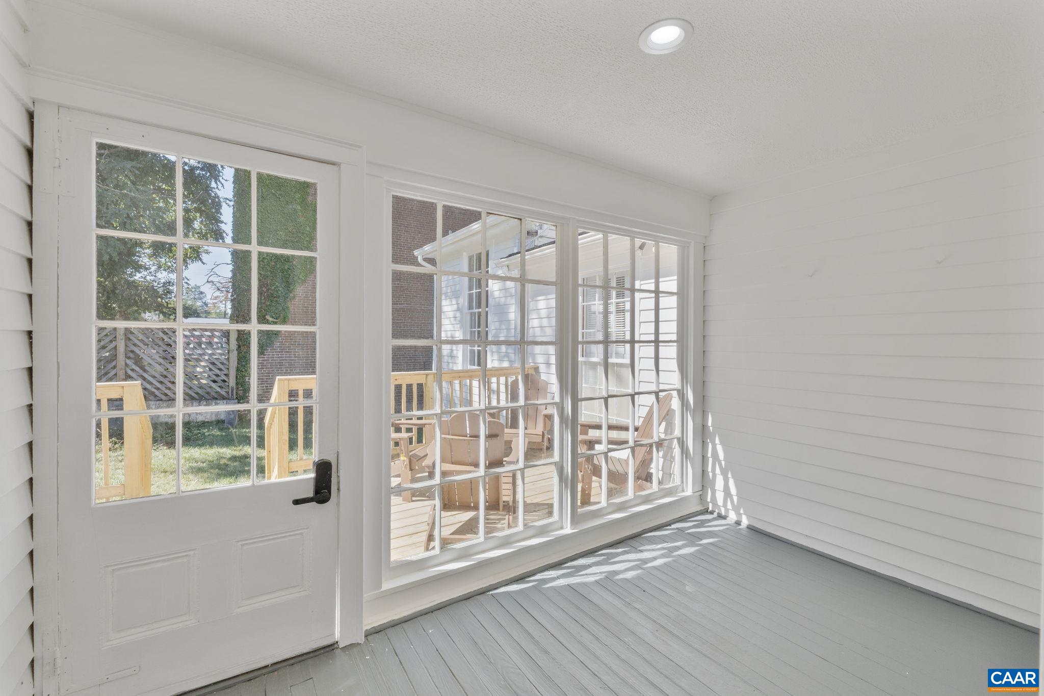 622 FRONT ST, LOVINGSTON, Virginia 22949, 3 Bedrooms Bedrooms, ,2 BathroomsBathrooms,Residential,622 FRONT ST,668677 MLS # 668677