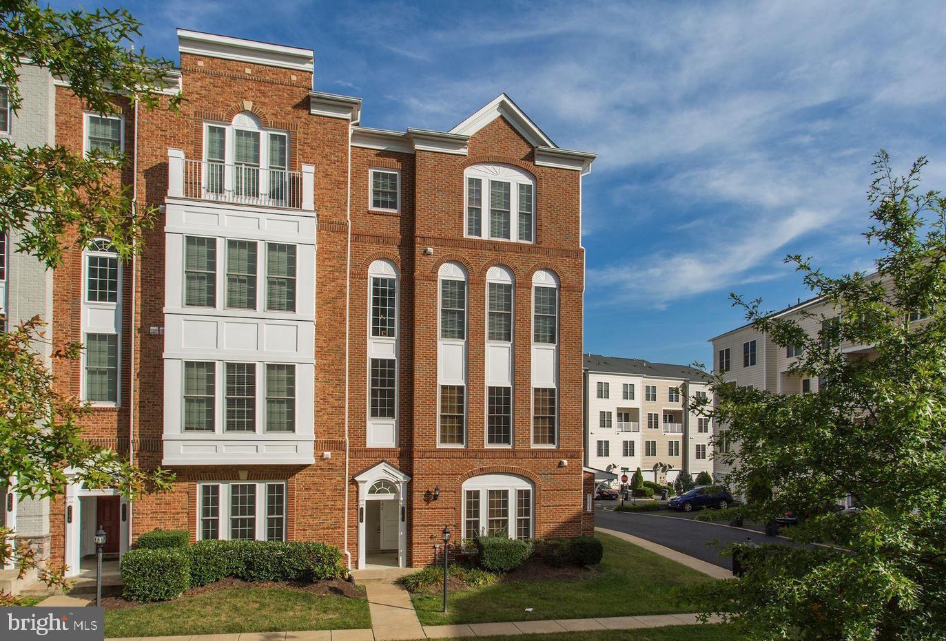 2102 CARTHAGE WAY, WOODBRIDGE, Virginia 22191, 3 Bedrooms Bedrooms, 10 Rooms Rooms,2 BathroomsBathrooms,Residential,For sale,2102 CARTHAGE WAY,VAPW2110092 MLS # VAPW2110092