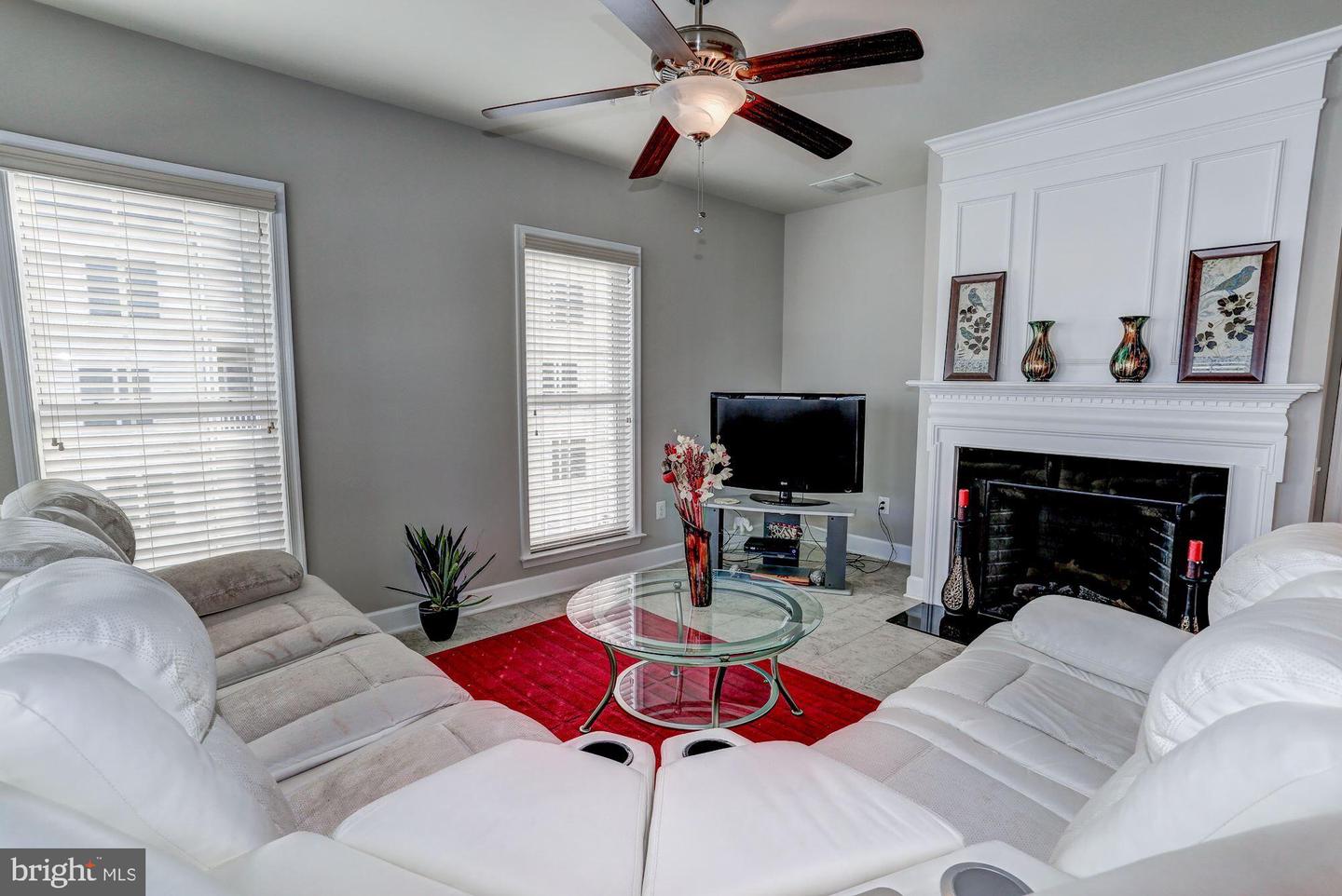 2102 CARTHAGE WAY, WOODBRIDGE, Virginia 22191, 3 Bedrooms Bedrooms, 10 Rooms Rooms,2 BathroomsBathrooms,Residential,For sale,2102 CARTHAGE WAY,VAPW2110092 MLS # VAPW2110092