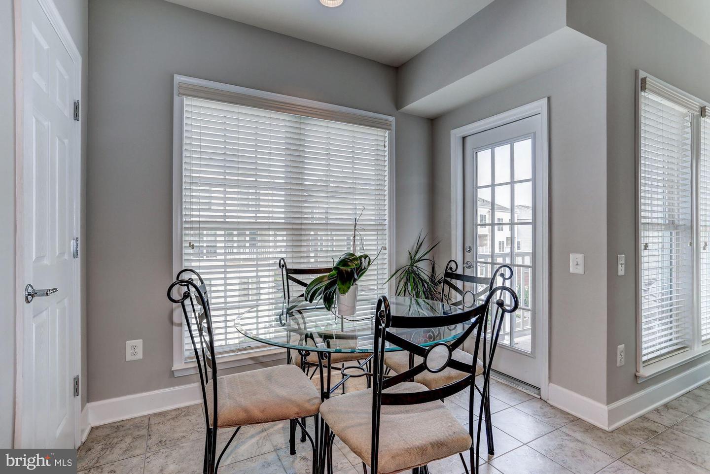 2102 CARTHAGE WAY, WOODBRIDGE, Virginia 22191, 3 Bedrooms Bedrooms, 10 Rooms Rooms,2 BathroomsBathrooms,Residential,For sale,2102 CARTHAGE WAY,VAPW2110092 MLS # VAPW2110092