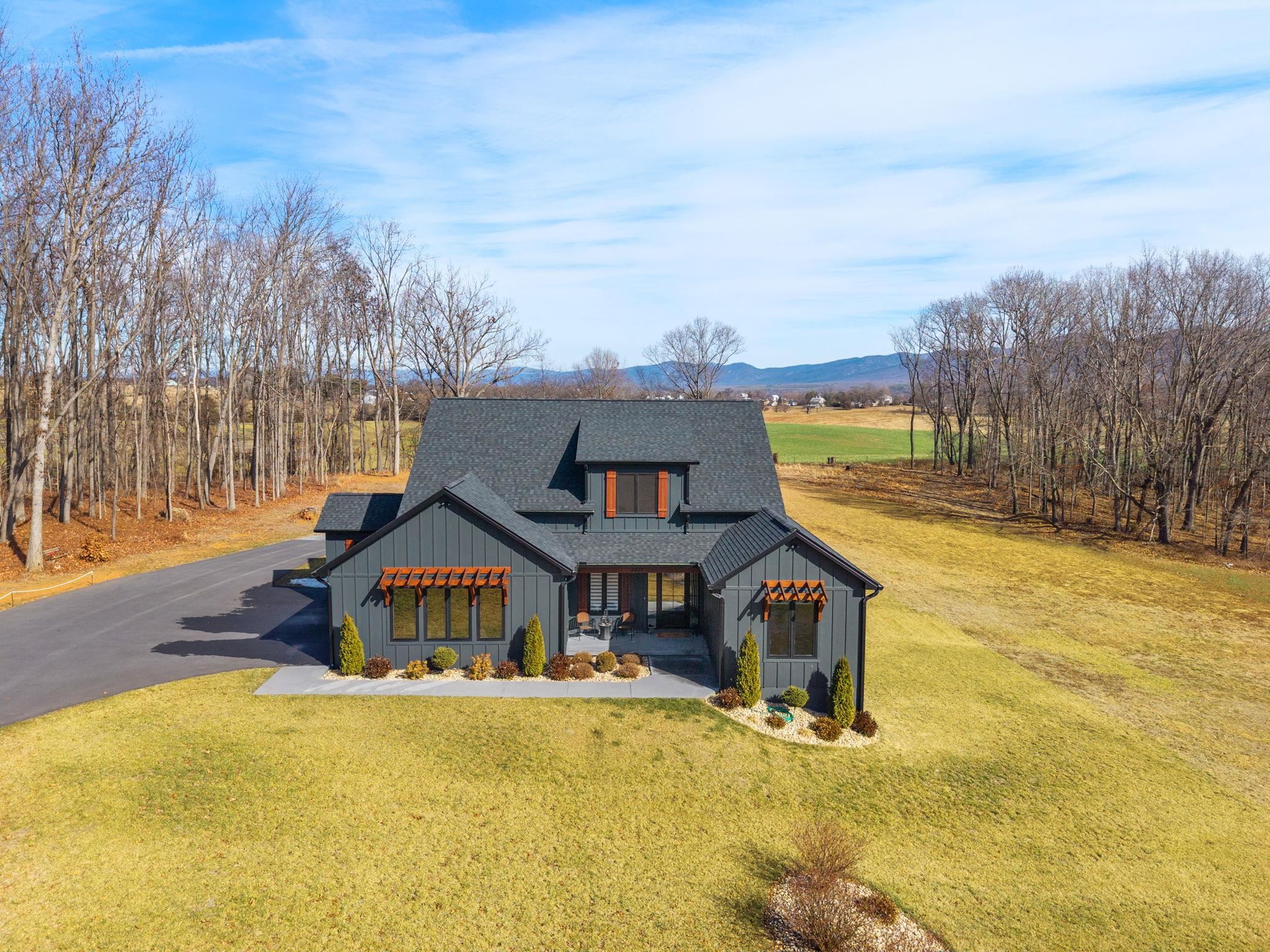 9671 PORT REPUBLIC RD, PORT REPUBLIC, Virginia 24471, 3 Bedrooms Bedrooms, ,2 BathroomsBathrooms,Residential,9671 PORT REPUBLIC RD,673468 MLS # 673468 9671 PORT REPUBLIC RD, PORT REPUBLIC, Virginia 24471, 3 Bedrooms Bedrooms, ,2 BathroomsBathrooms,Residential,9671 PORT REPUBLIC RD,673468 MLS # 673468