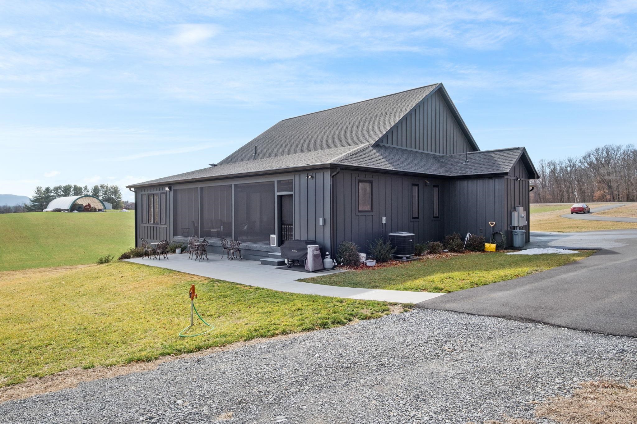 9671 PORT REPUBLIC RD, PORT REPUBLIC, Virginia 24471, 3 Bedrooms Bedrooms, ,2 BathroomsBathrooms,Residential,9671 PORT REPUBLIC RD,673468 MLS # 673468 9671 PORT REPUBLIC RD, PORT REPUBLIC, Virginia 24471, 3 Bedrooms Bedrooms, ,2 BathroomsBathrooms,Residential,9671 PORT REPUBLIC RD,673468 MLS # 673468