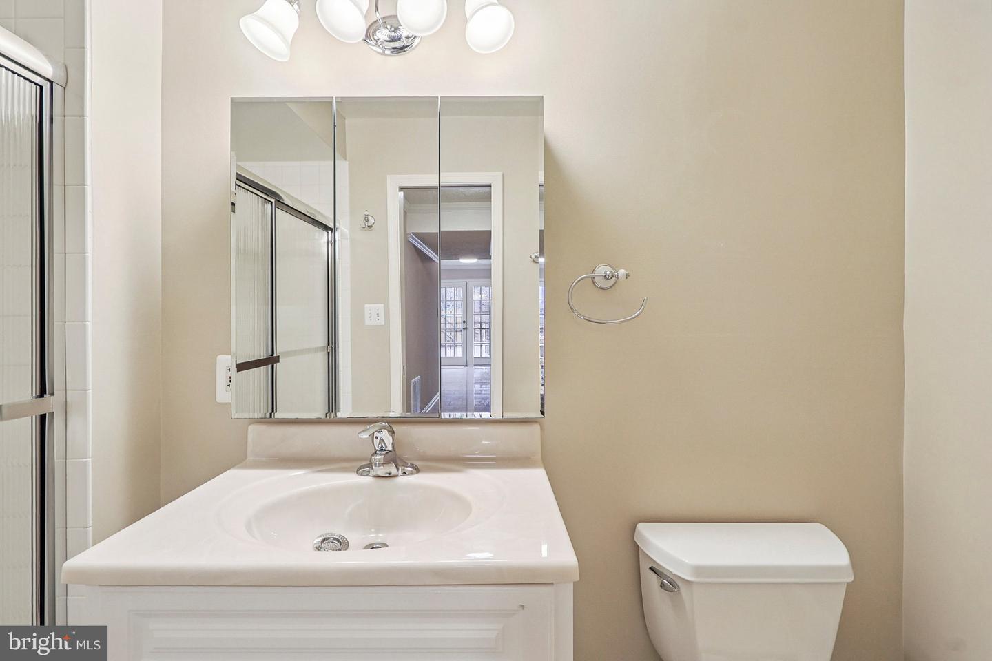 9269 BAILEY LN, FAIRFAX, Virginia 22031, 3 Bedrooms Bedrooms, ,3 BathroomsBathrooms,Residential,For sale,9269 BAILEY LN,VAFX2286582 MLS # VAFX2286582