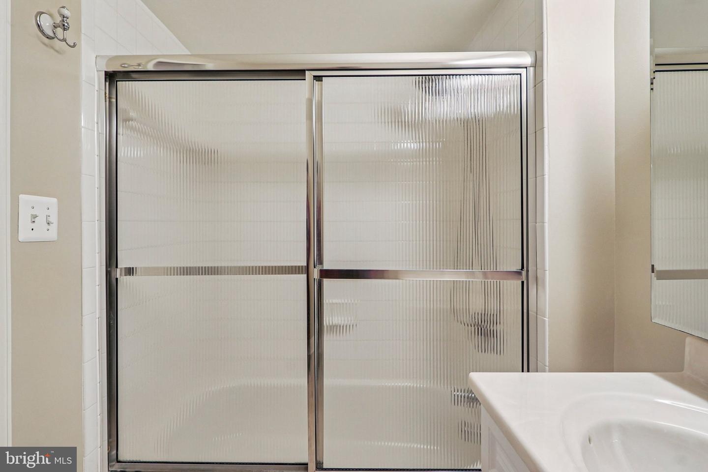 9269 BAILEY LN, FAIRFAX, Virginia 22031, 3 Bedrooms Bedrooms, ,3 BathroomsBathrooms,Residential,For sale,9269 BAILEY LN,VAFX2286582 MLS # VAFX2286582