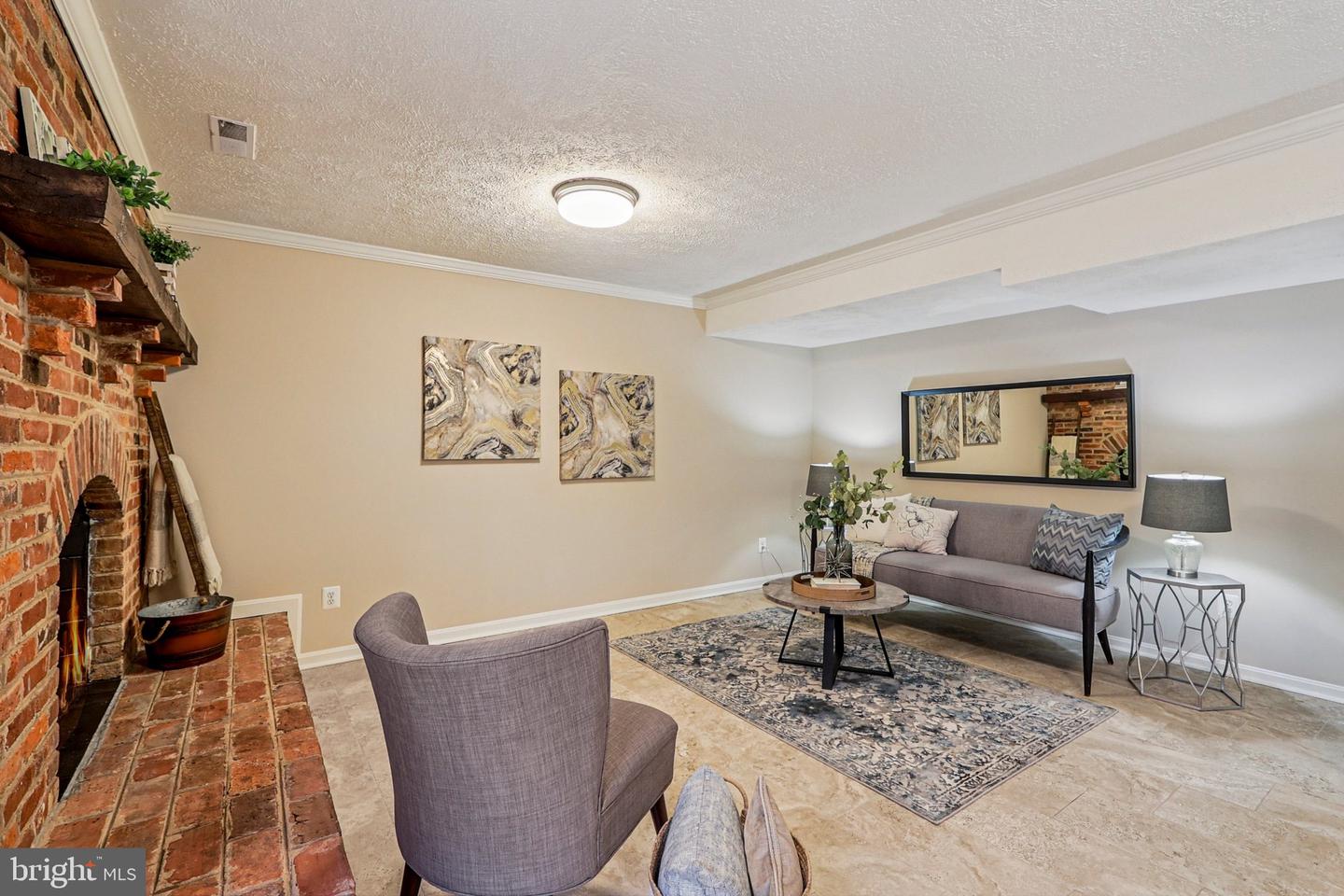 9269 BAILEY LN, FAIRFAX, Virginia 22031, 3 Bedrooms Bedrooms, ,3 BathroomsBathrooms,Residential,For sale,9269 BAILEY LN,VAFX2286582 MLS # VAFX2286582