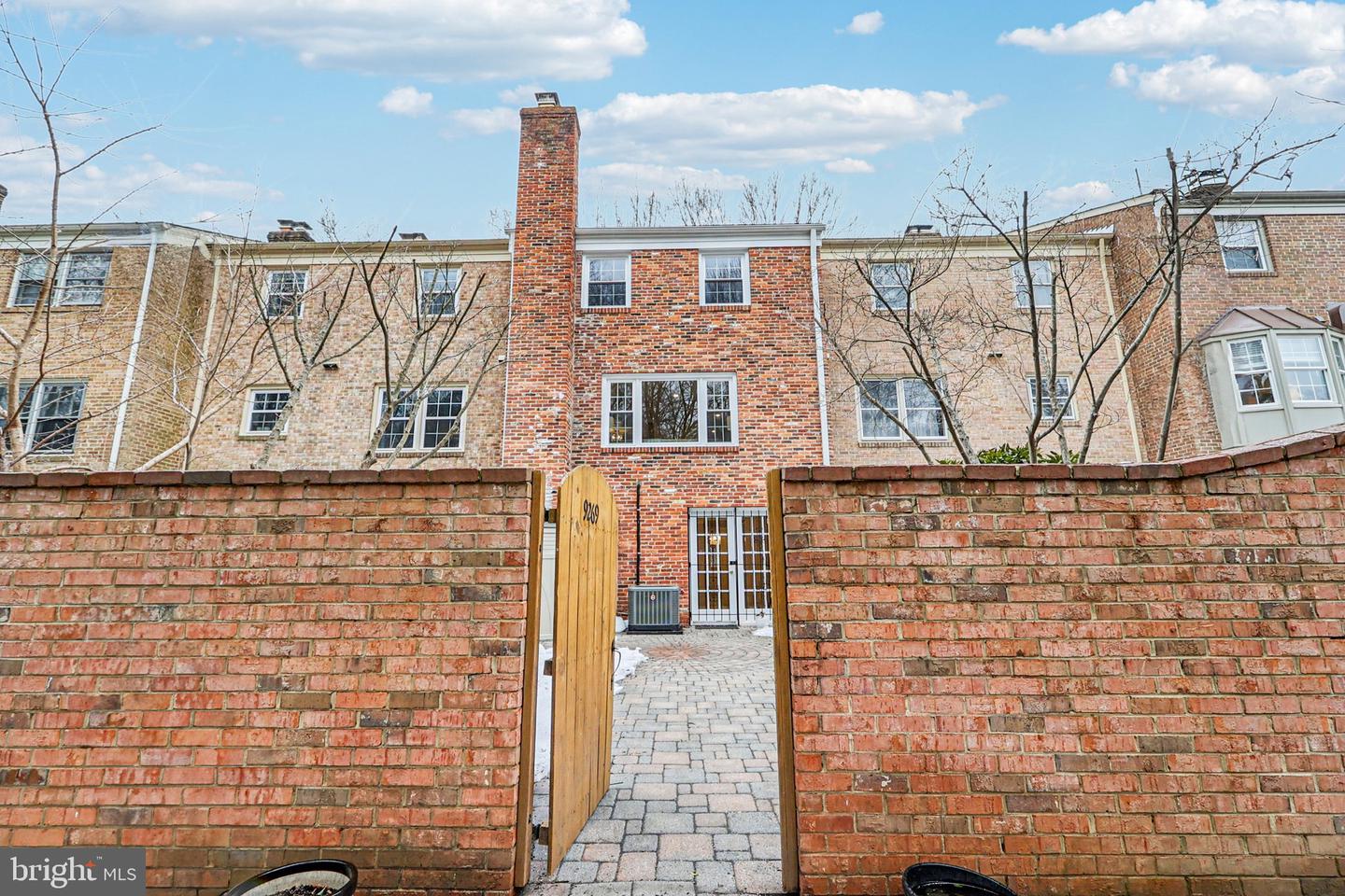 9269 BAILEY LN, FAIRFAX, Virginia 22031, 3 Bedrooms Bedrooms, ,3 BathroomsBathrooms,Residential,For sale,9269 BAILEY LN,VAFX2286582 MLS # VAFX2286582