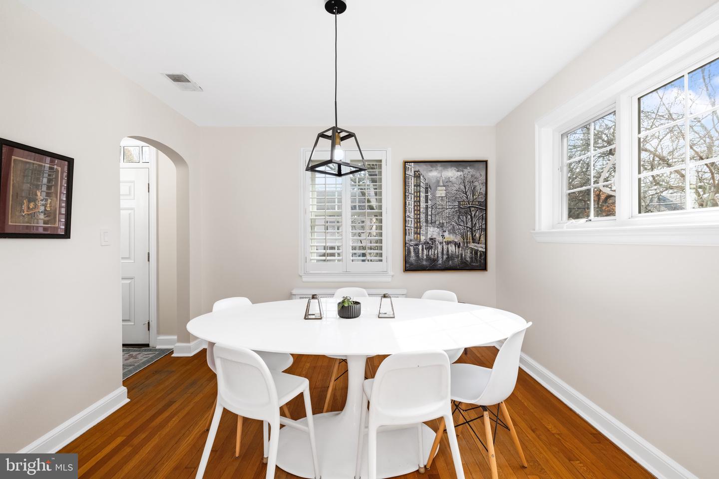 6436 31ST ST NW, WASHINGTON, District Of Columbia 20015, 3 Bedrooms Bedrooms, ,3 BathroomsBathrooms,Residential,For sale,6436 31ST ST NW,DCDC2242818 MLS # DCDC2242818