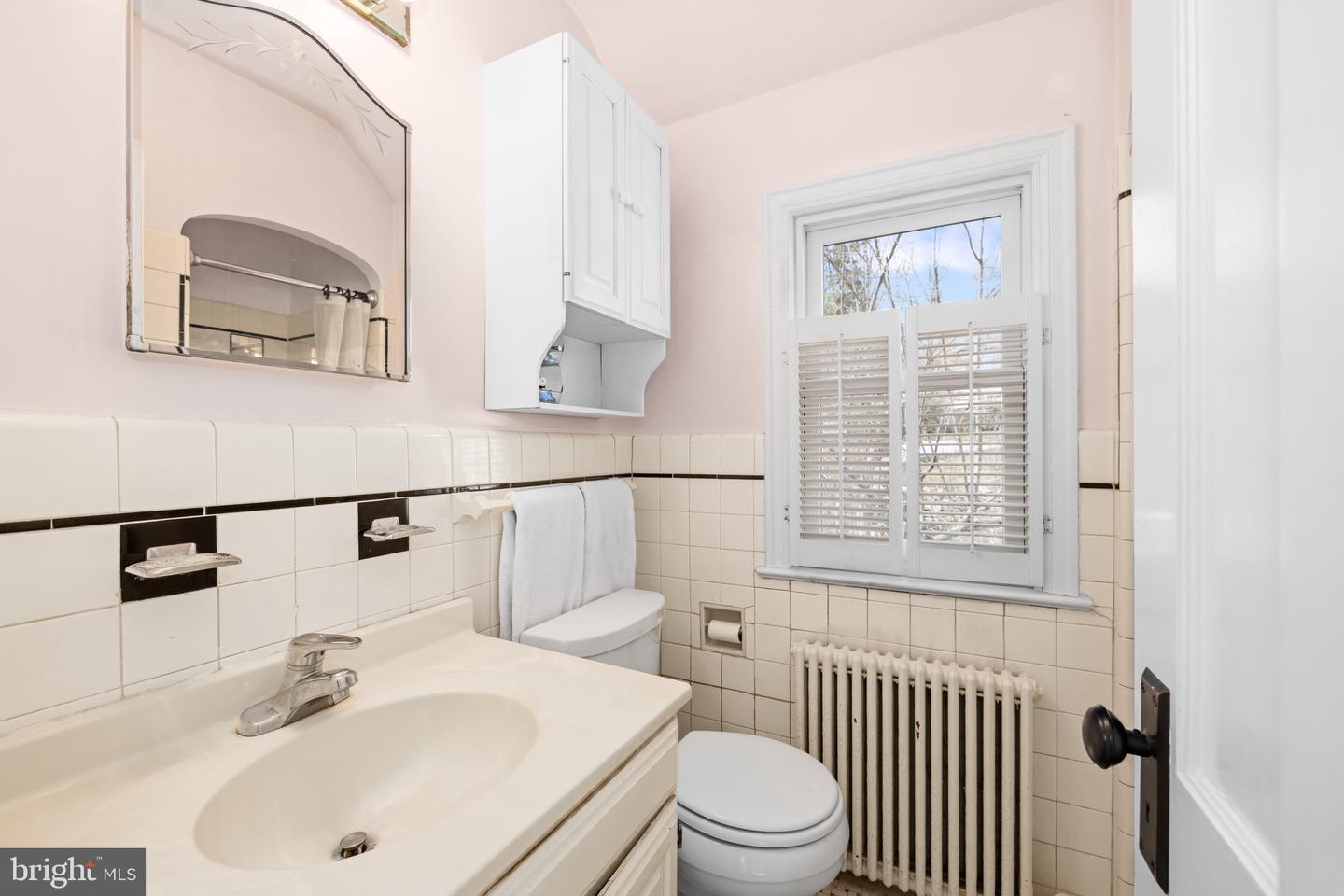 6436 31ST ST NW, WASHINGTON, District Of Columbia 20015, 3 Bedrooms Bedrooms, ,3 BathroomsBathrooms,Residential,For sale,6436 31ST ST NW,DCDC2242818 MLS # DCDC2242818